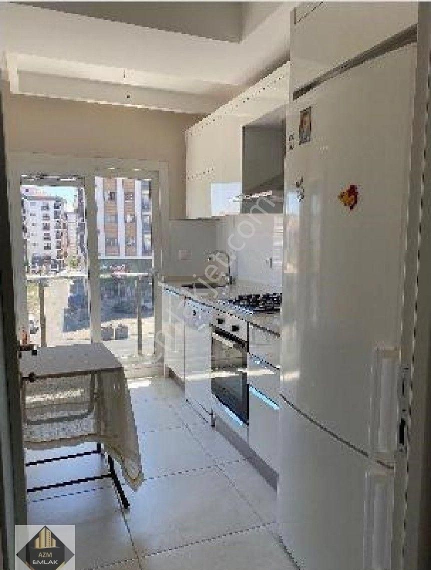 2+1 Karşıyaka Anadolu Cad.üstü 100m2 Yeni Bina Satılık Daire