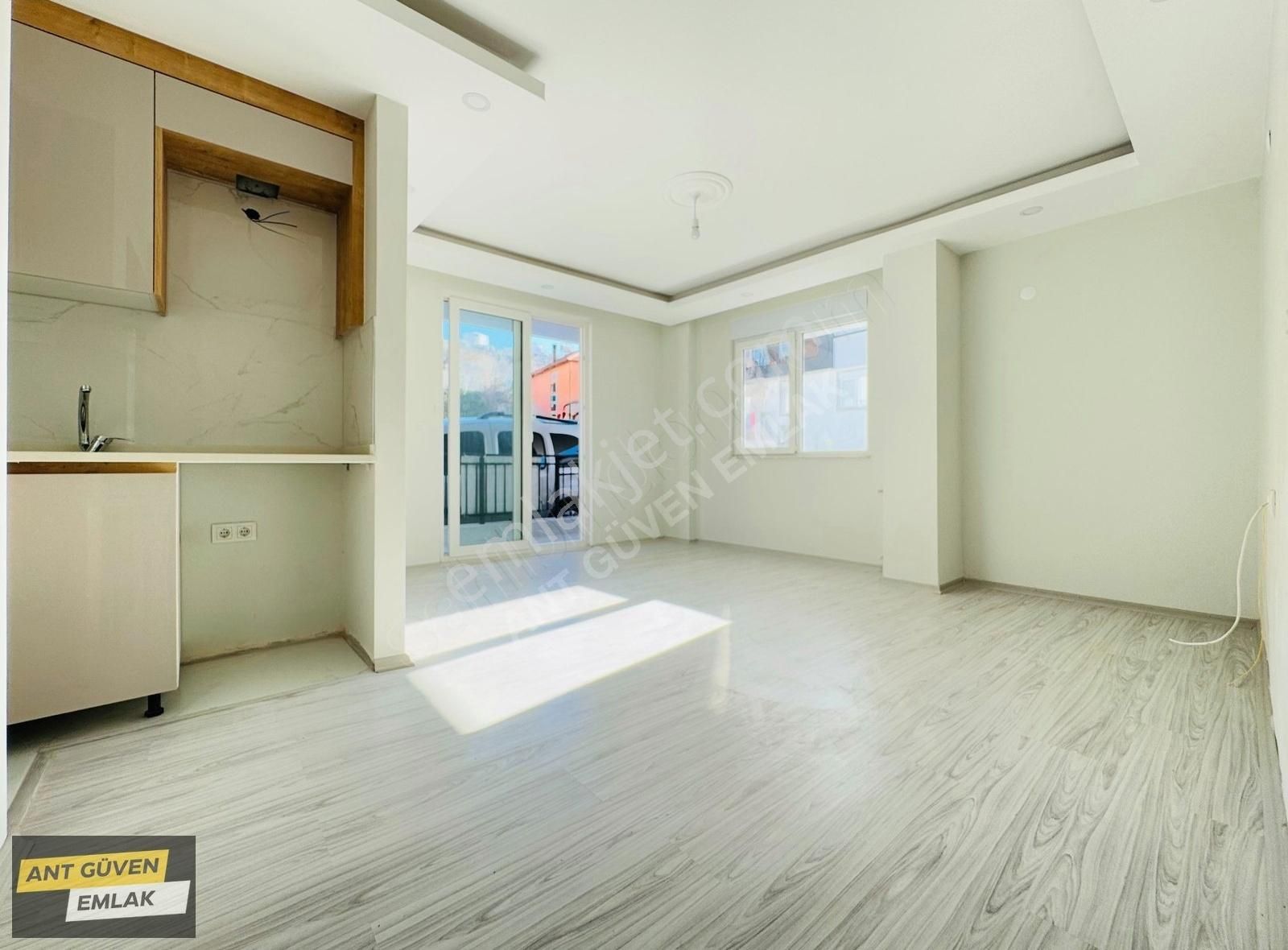 Şehir Hastanesi Yakını Esentepe' De 1+1 Güney Cephe Yüksek Giriş