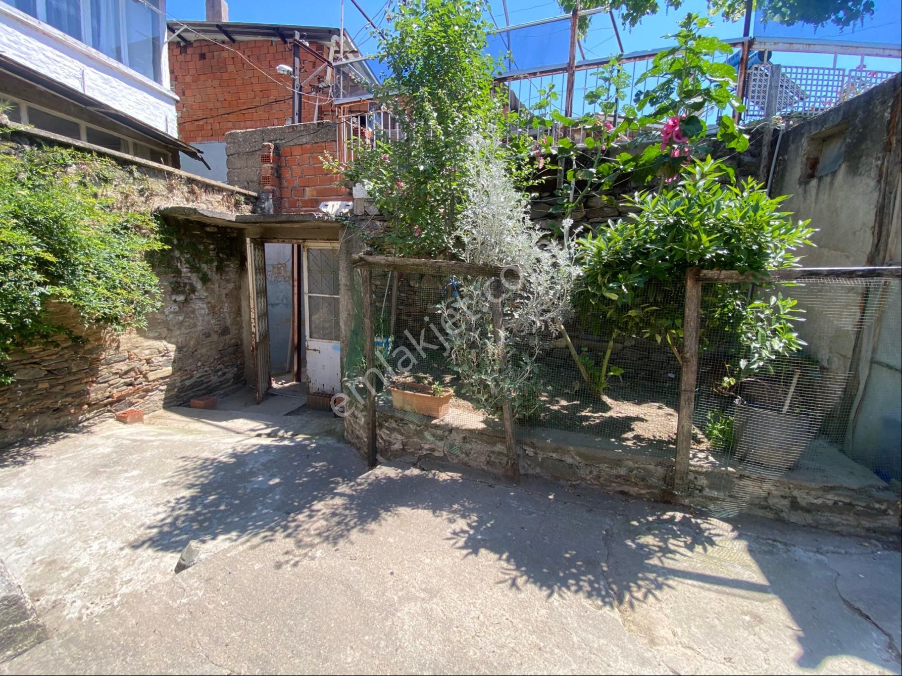 Tire Şahin Gayrimenkulden Satılık 6+1 Müstakil Ev - Görsel 13