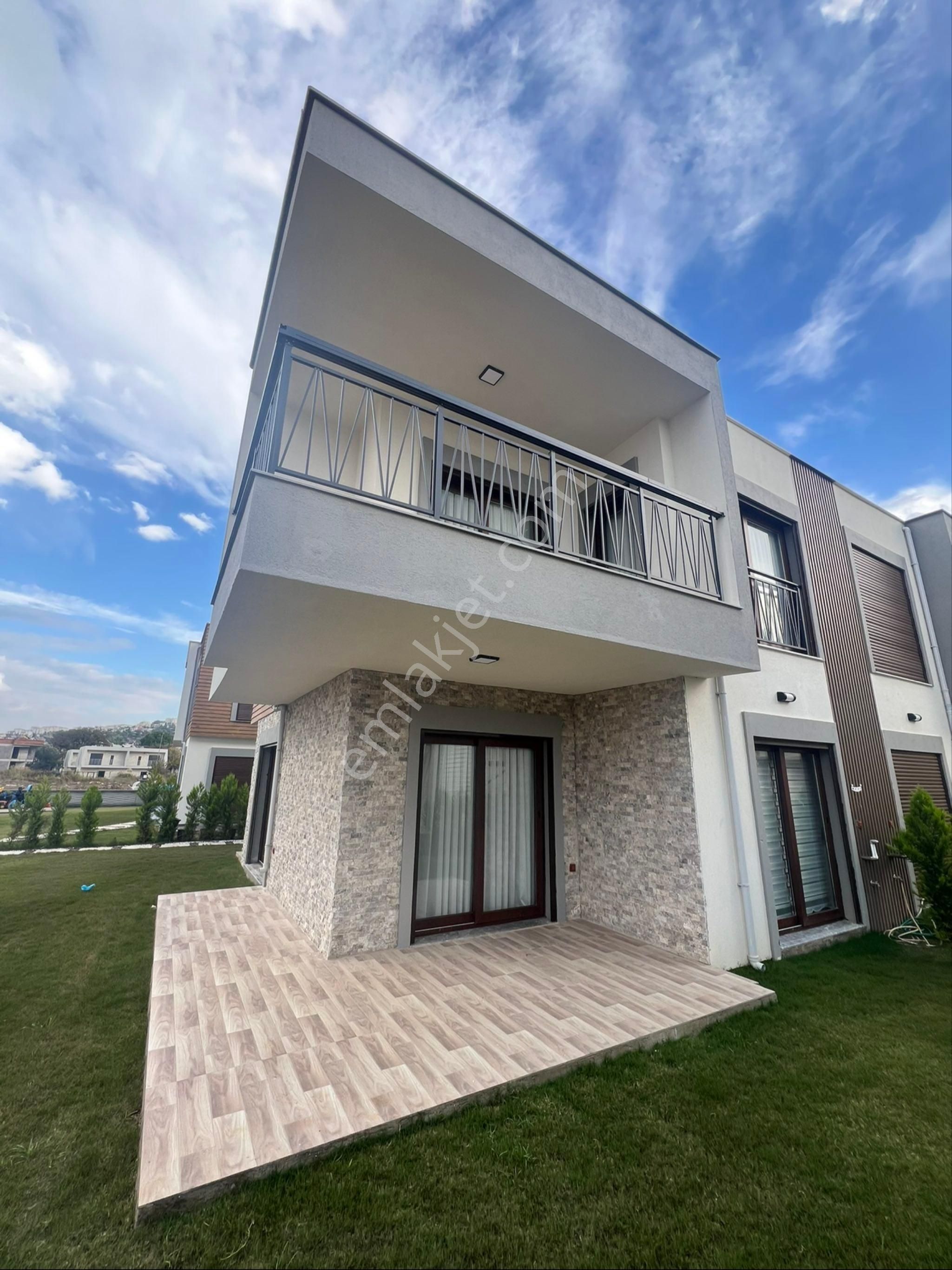 Aydın Kuşadası Güzelçamlı'da Satılık 3+1 Yazlık Villa - Görsel 5