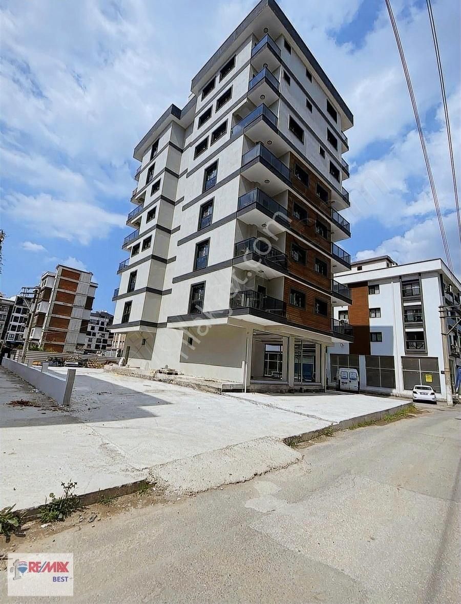 Remax Best Tuğyancan Koç Tan Karşıyaka Da Satılık 1+1 Daire