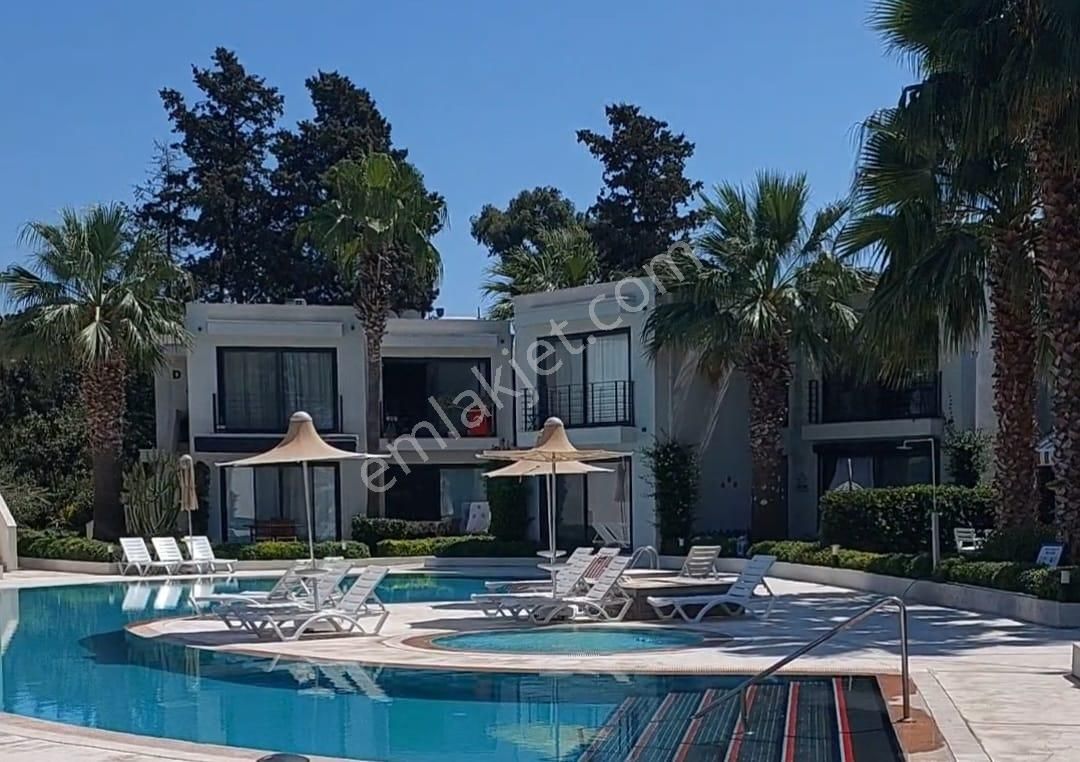 Bodrum-bitez Havuzlu Site İçerisinde Eşyalı 2+1 Bahçe Katı Kiralık Daire