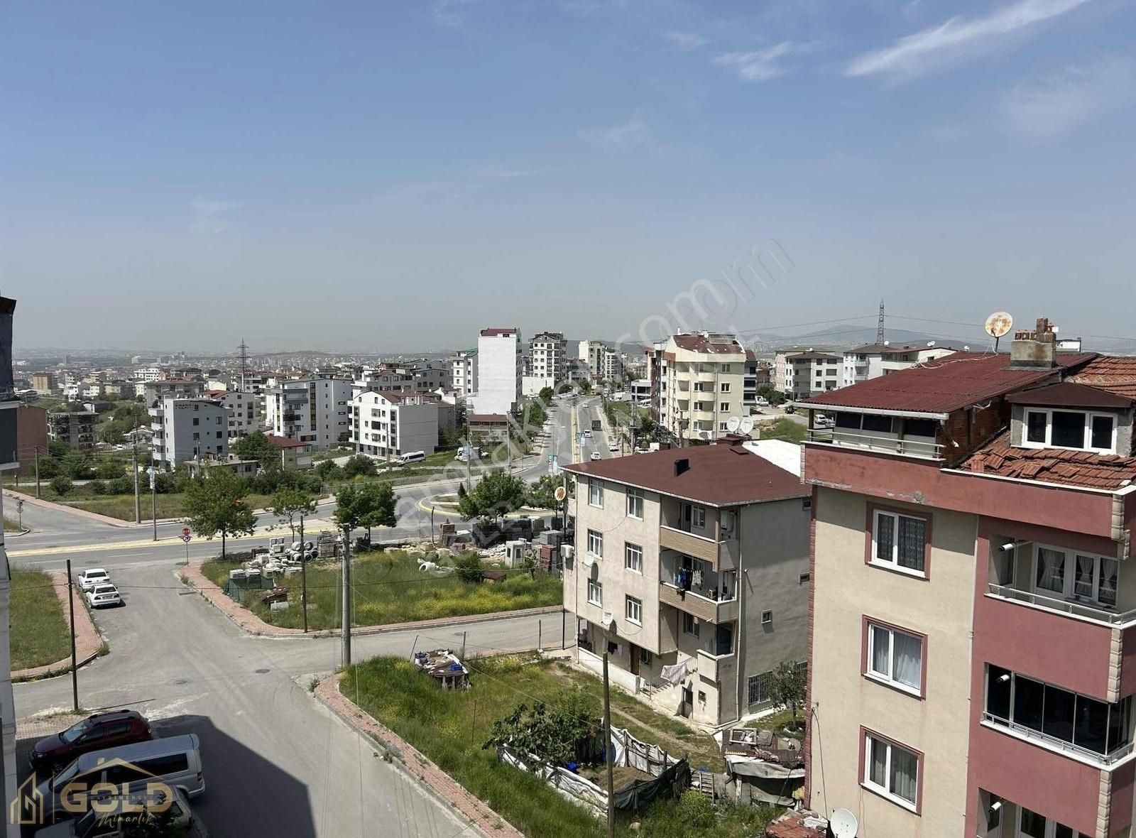 Akse 3+1 Ara Kat
