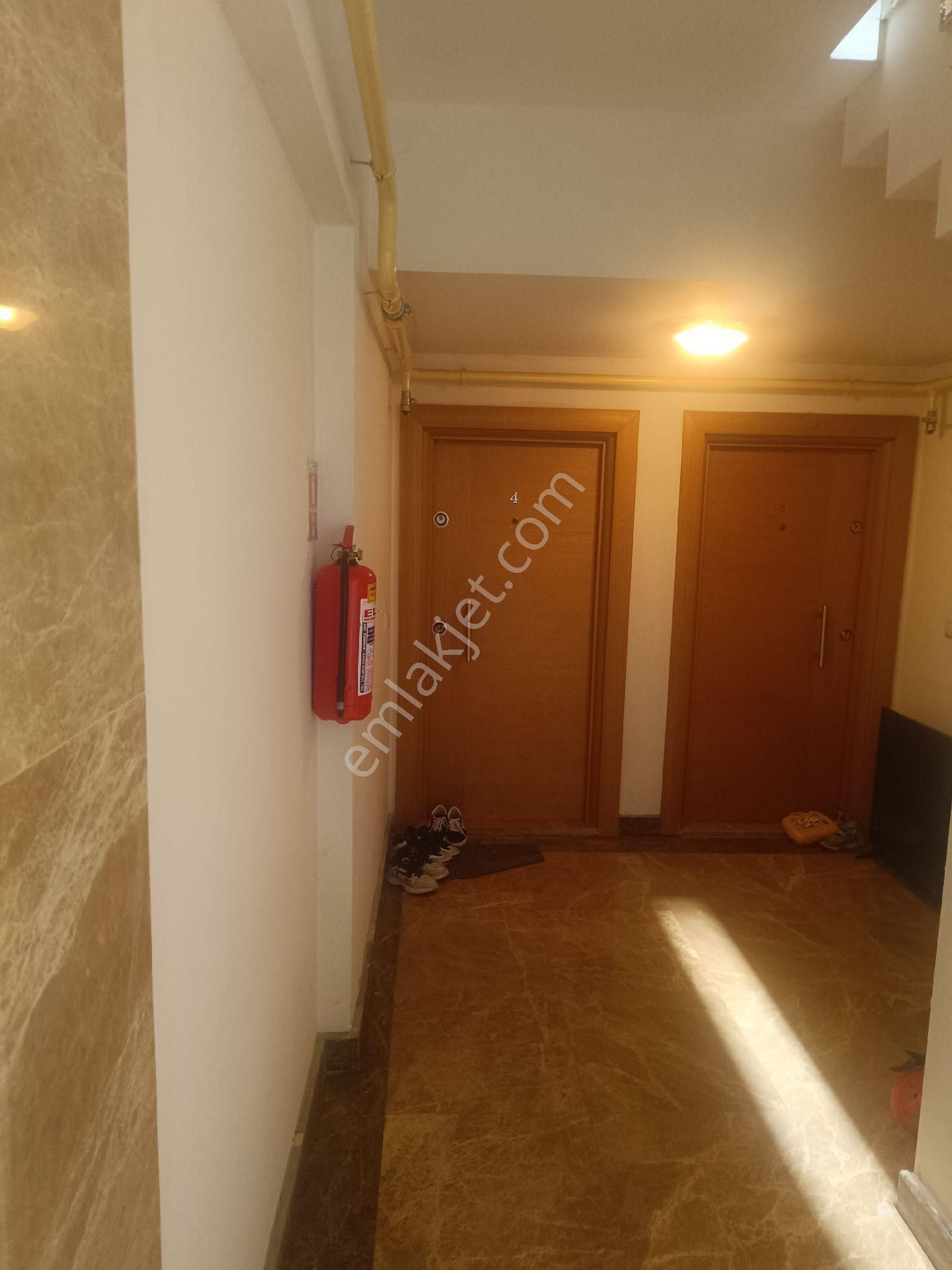 Lara Güzelobada Satılık 1+1 Site İçinde