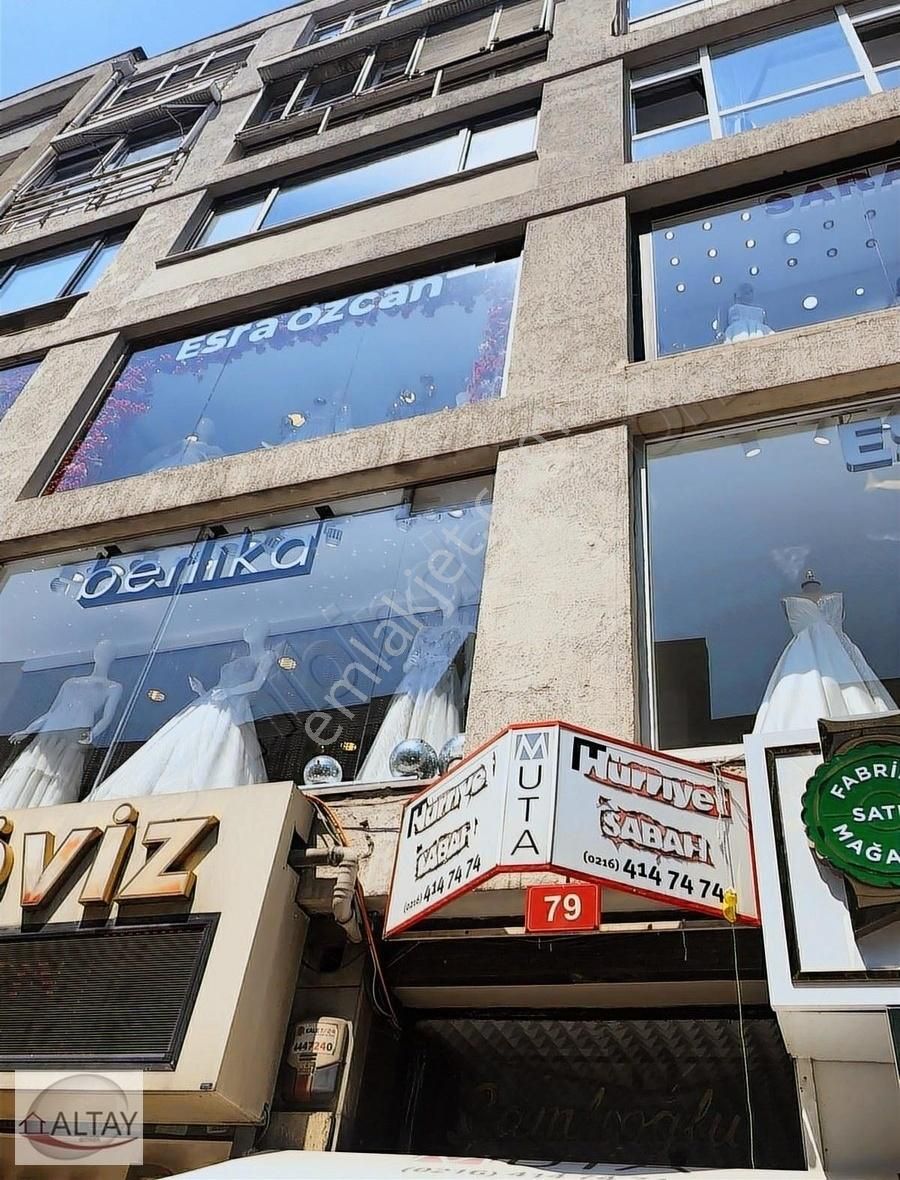 Kadıköy Altıyolda 2+1 Lüks, Full Mobilyalı 100m2 Ofis 52.500tl
