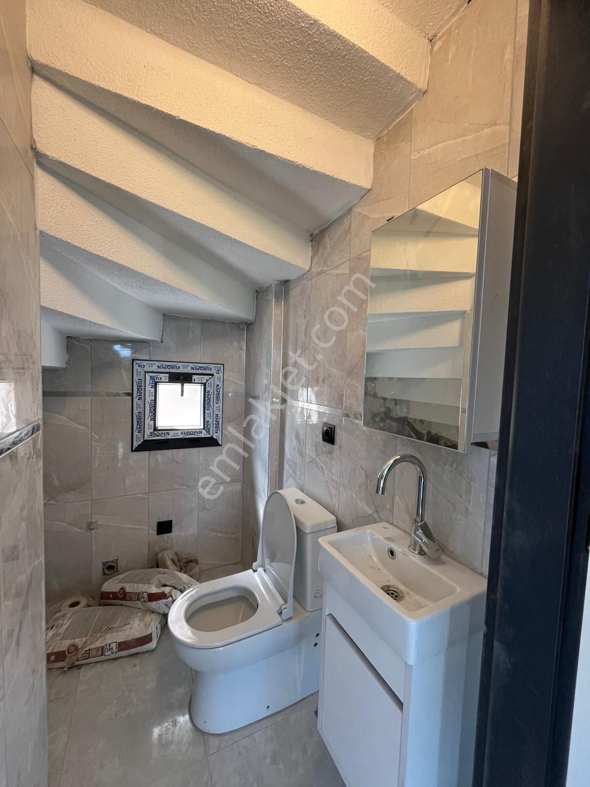 Ata Gayrimenkul'den Ful Deniz Manzaralı 4+1 Park Cepheli Villa - Görsel 11