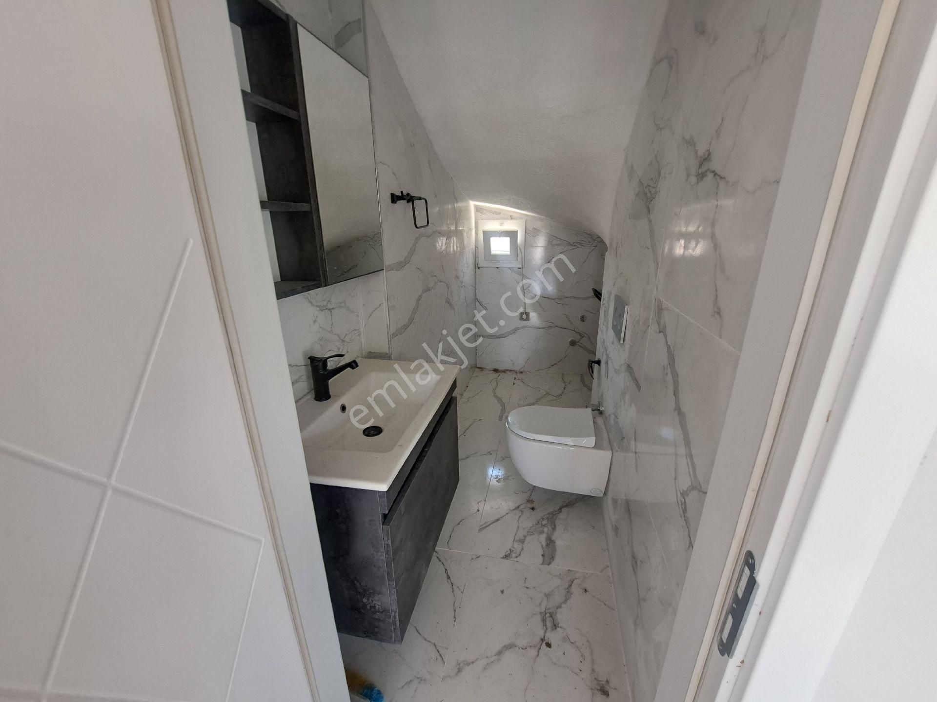 İzmir Seferihisar Ürkmez Cumhuriyet Te Satılık 3+1 Villa - Görsel 14