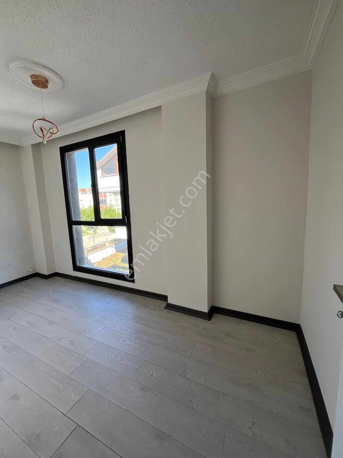 Ata Gayrimenkul'den Sahile Yakın Merkezde 5+1 Lüks Villa - Görsel 28