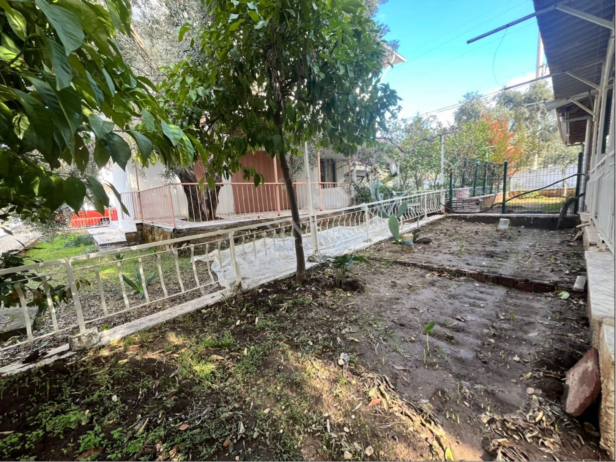 Didim Akbük’te 2+1 Deniz Manzaralı Yazlık