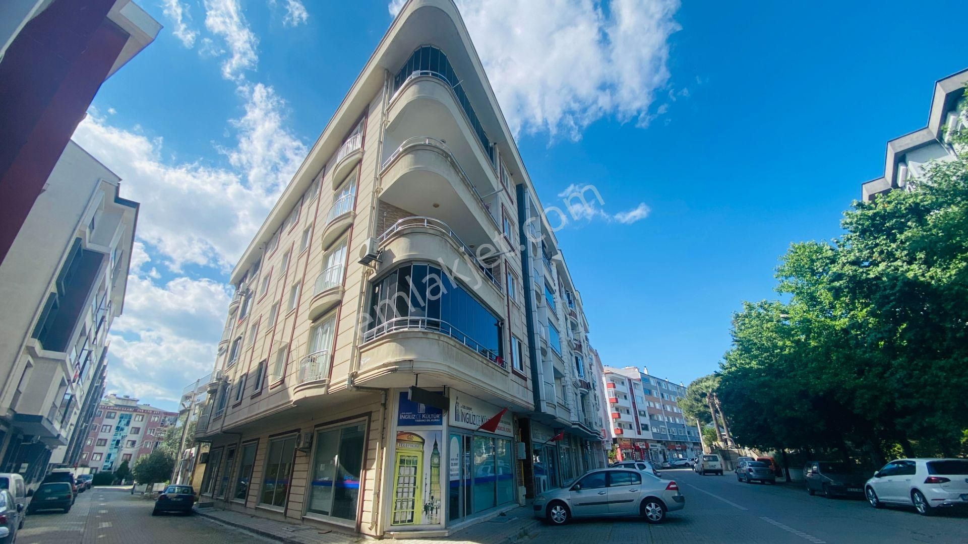 Edremit Cennetayağı'nda Satılık 2+1 Daire