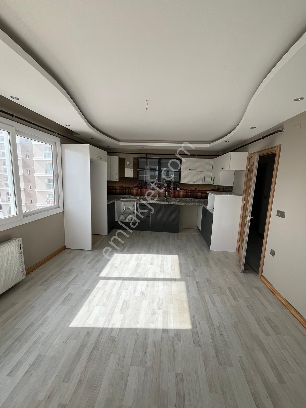 Adana Osmangazide Satilik 4+1 Daire