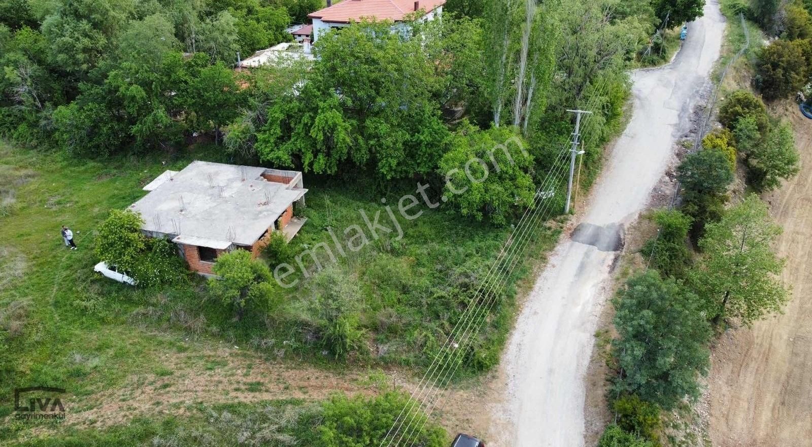 Liva'dan İmar İle İç İçe Kaçırılmayacak 695 M2 Fırsat Parsel