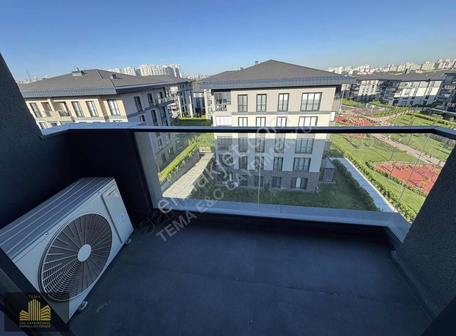 Tema İstanbul 2 De Acil Satılık 3+1 198 M2 B Daire