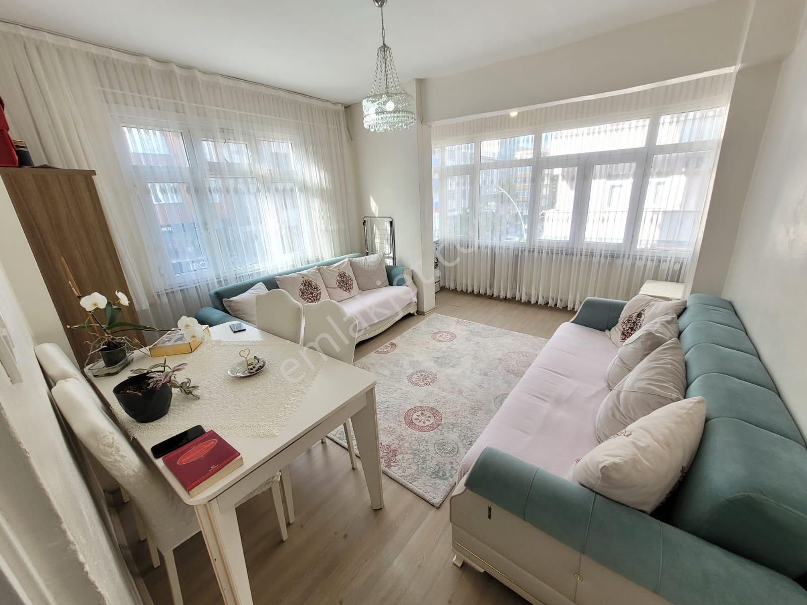 Üç Kardeşler'den Cebeci Mh Satlık 2+1 100m² Köşebaşı Arakat Dai.