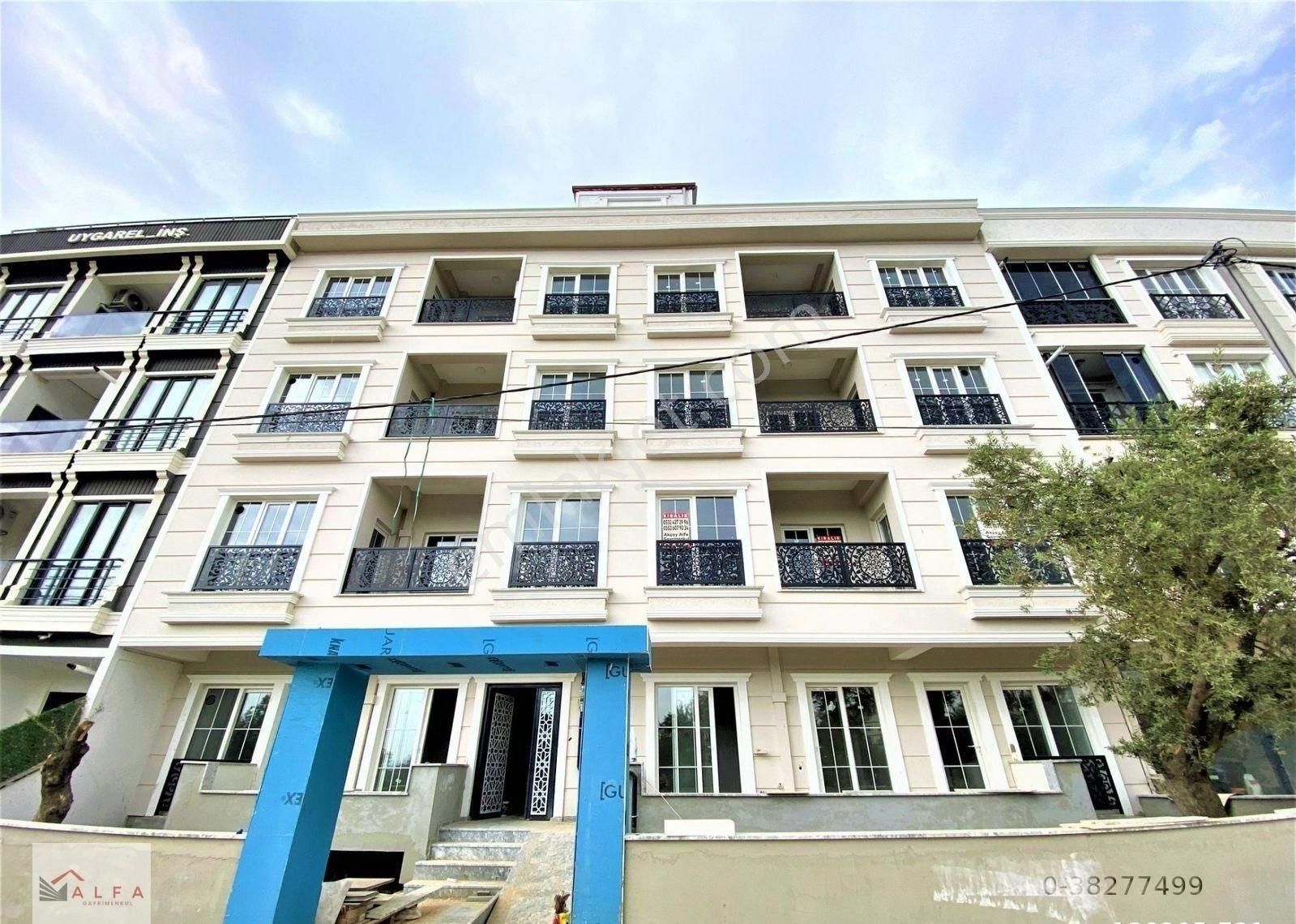 Kadıköy'de Alfa'dan Ön Cephe Ara Kat Doğalgazlı 2+1 Sıfır Kiralık Daire