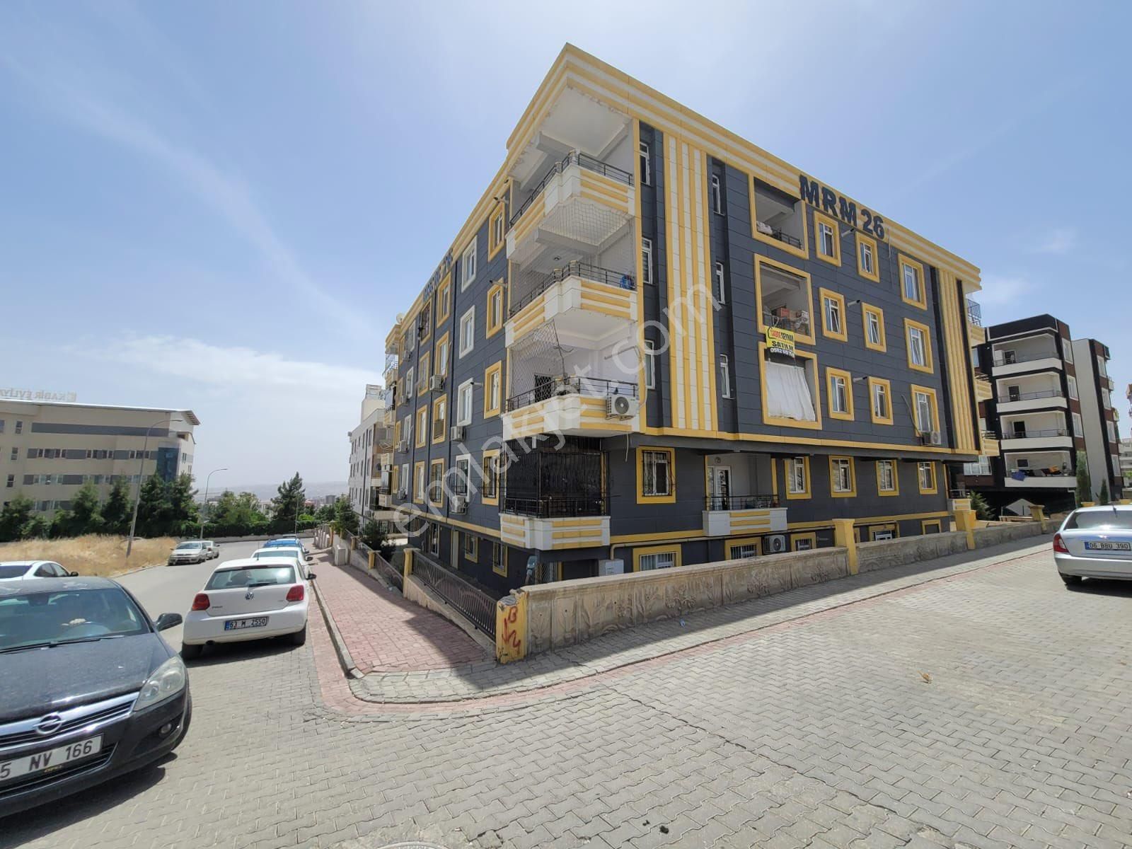 Cadde Seyrandan Satlık 2+1 Lüks Konut