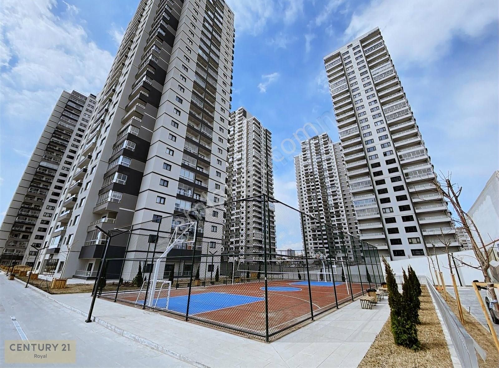 Eryaman Referans Ankara'da Önü Açık 3+1a Tip Kiralık Daire