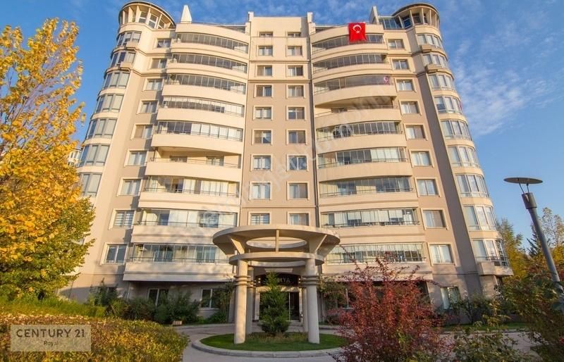 Ada Konutları'nda 6+1 Dubleks Daire