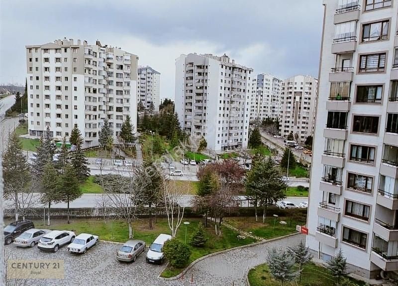 Türkkonut'ta Satılık 3,5+1 Kıymetli Lokasyonda