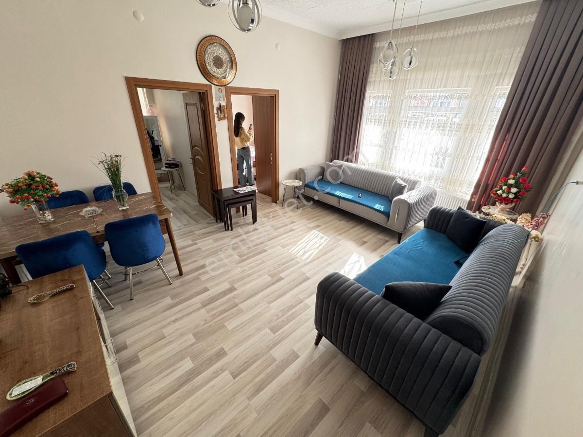 Sincan Mareşal Çakmak Mh 3+1 Full Yapılı Merkezi Konumda Daire