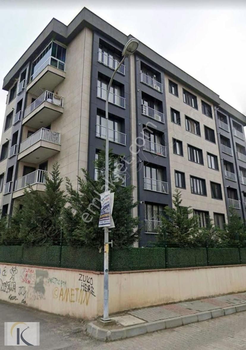 2+1 4 Adet Kelepir Komple Satılık Daireler Evliya Çelebi'de
