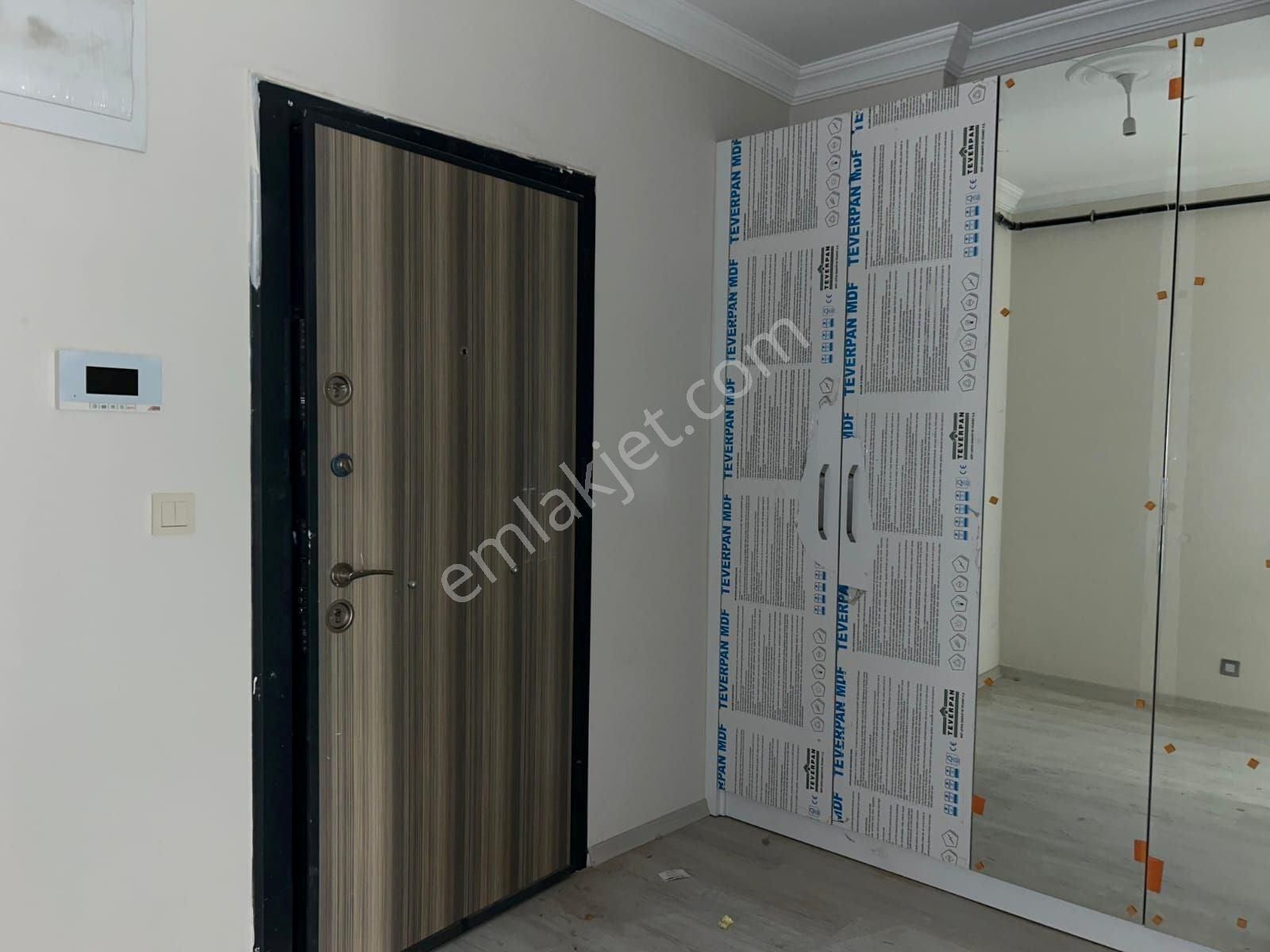 Yükselden Gazicelalde Sıfır Ebeveyn Banyolu Geniş 3+1lüx Daire