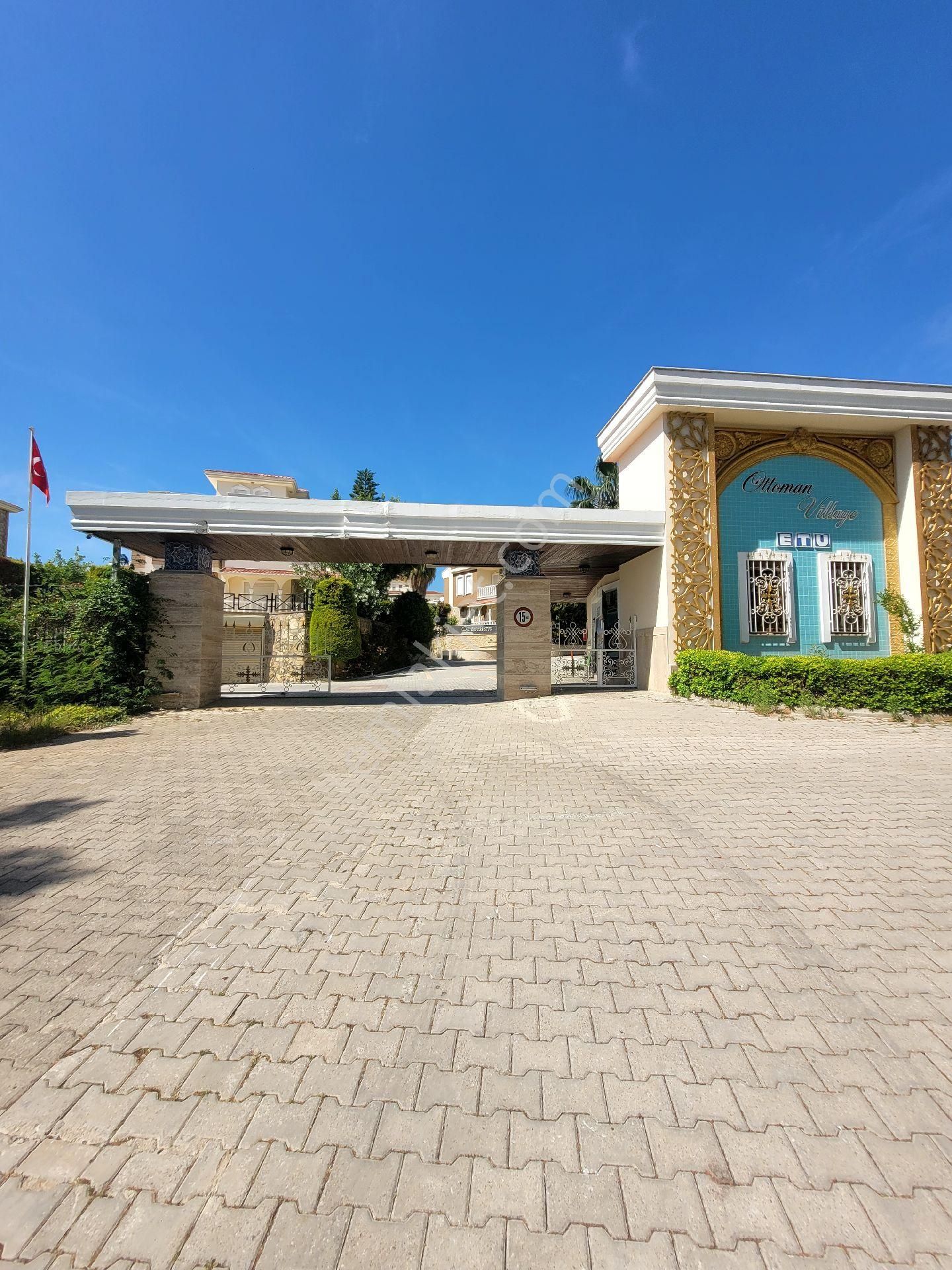 İncekum Da Konut Markası Ottoman Da Satılık 3+1 Triplex Villa