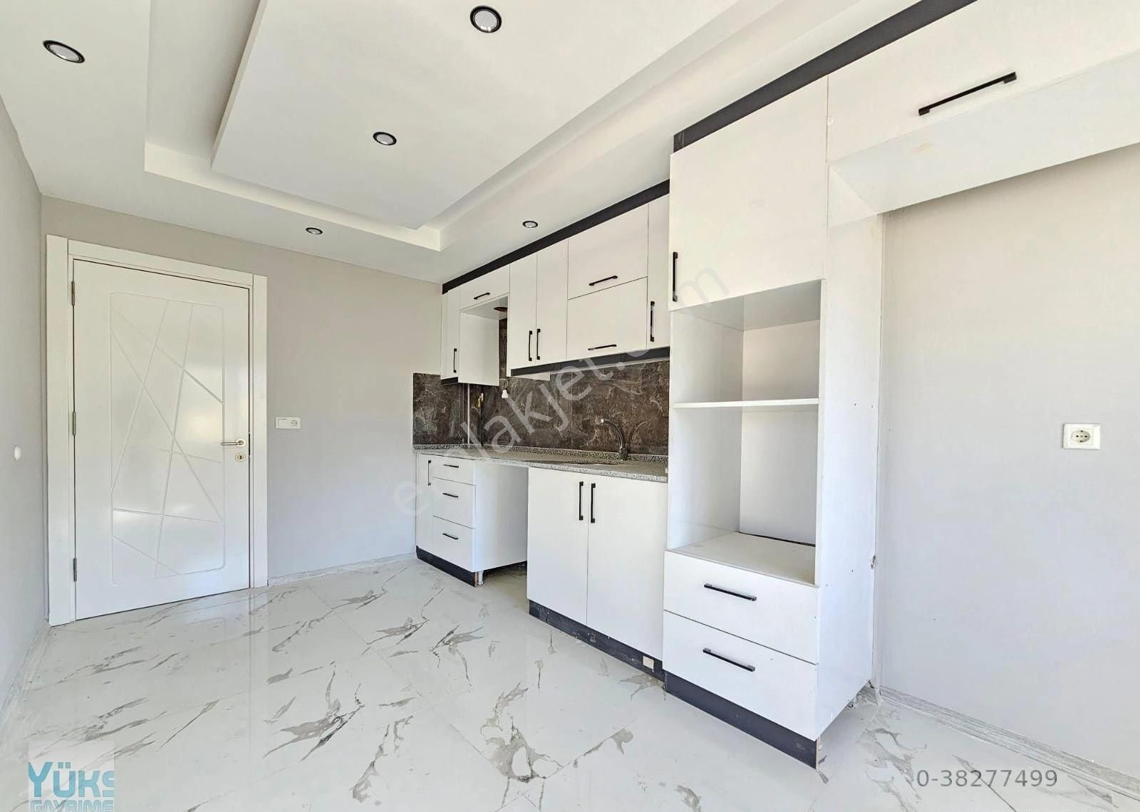 Denizli Çakmak'ta 3+1 160 M2 Kaçırılmayacak Fırsat Sıfır Lüks Satılık Daire