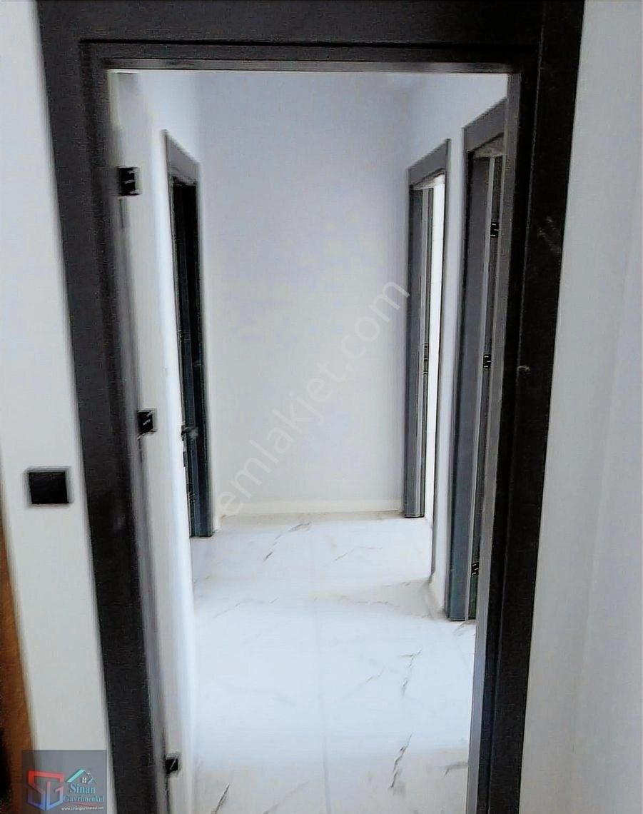Sinan Gayrimenkulden Şehir Hastanesi Karşısı 2+1 Sıfır Daire