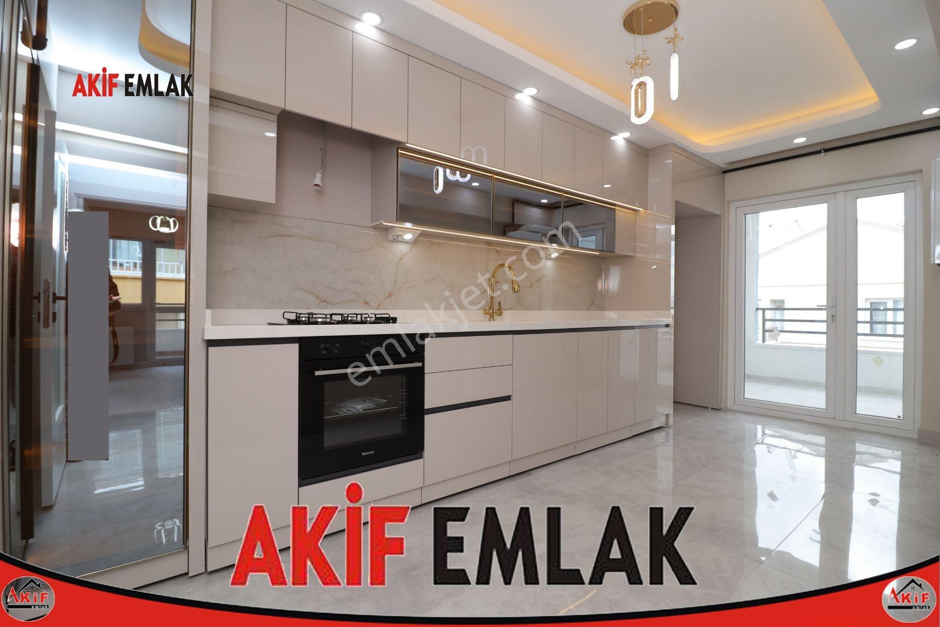 Akif'ten Sincan Selçuklu'da 12.cadde Yanı Asansörlü Full Yapılı 5+1 Satılık Dubleks