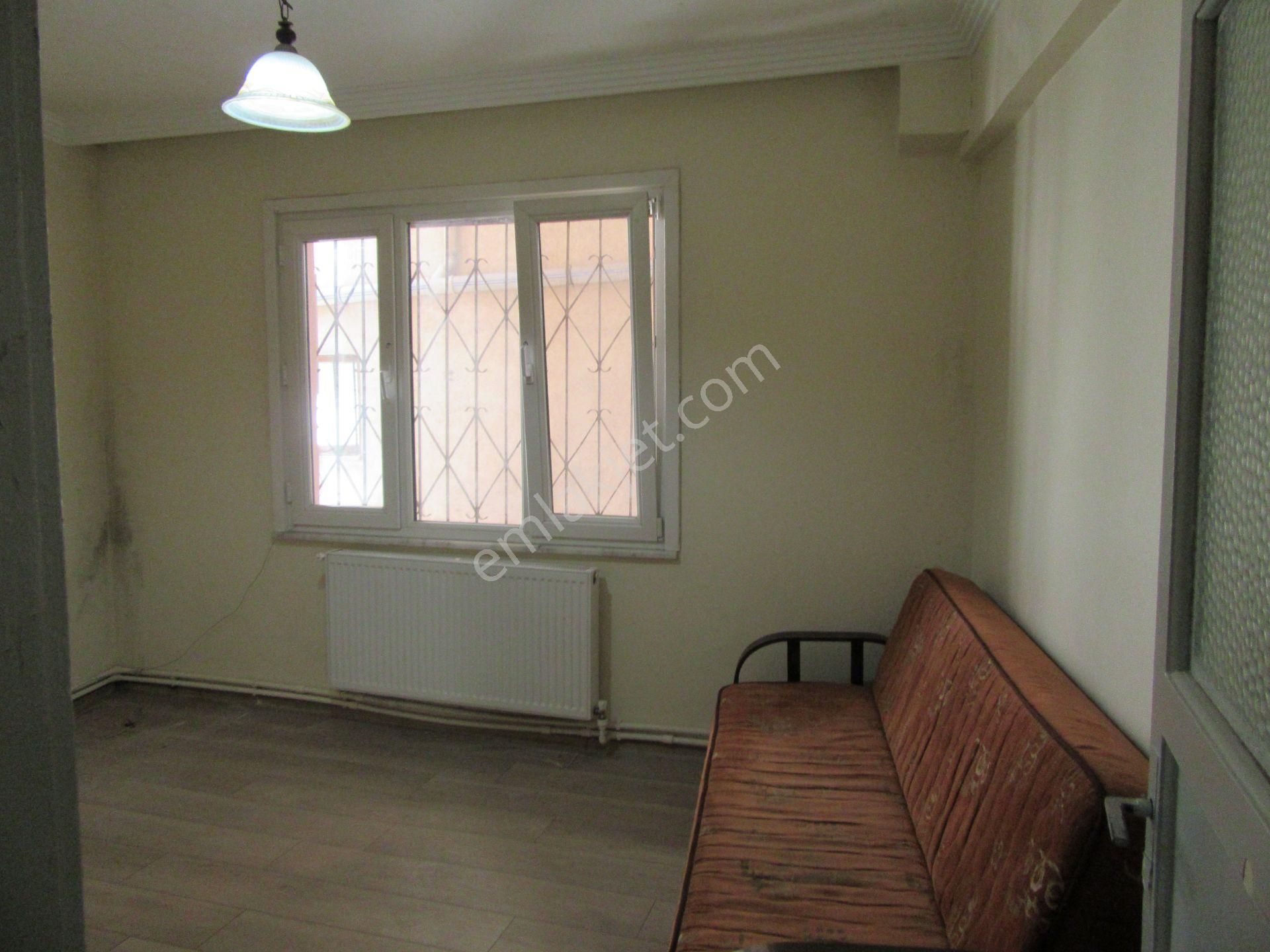 4.levent Emniyetevlerinde 1+1 70m2 Müstakil Kiralık Daire