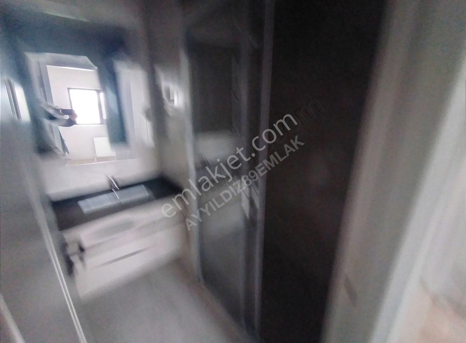 Referans Ankara Sitesinde Kiralık 2+1 Daire