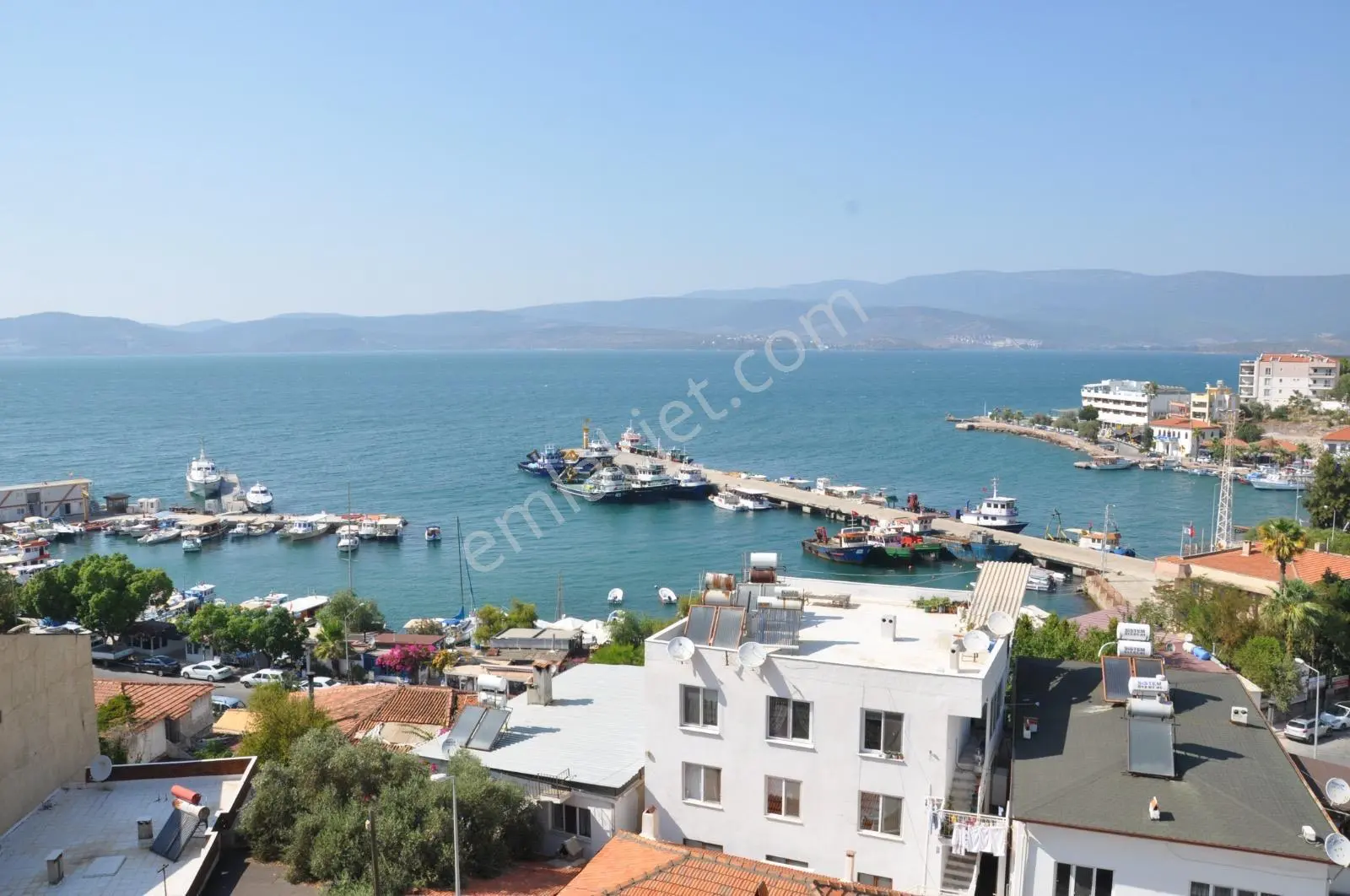 Aciil Milas Güllükte Komple Müstakil Bahçe İçerisinde 6 Adet Daireli K0mple Satılık Yazlık(bina) - Görsel 3