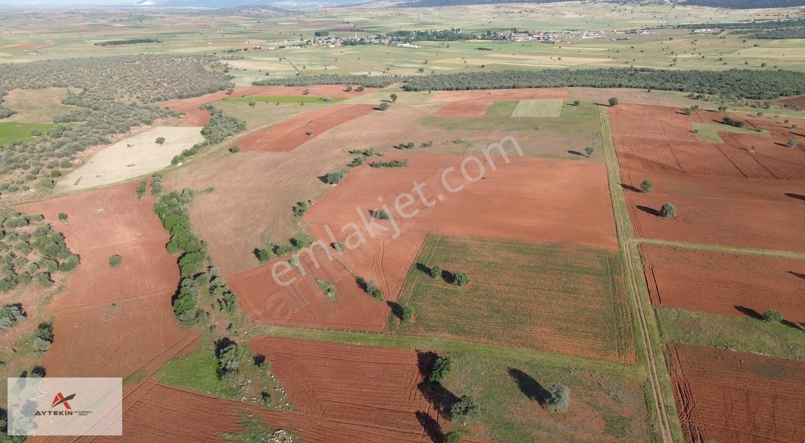 Karahüyük De 2.194 M² Tarla / Akören / ﻿karahüyük Mah