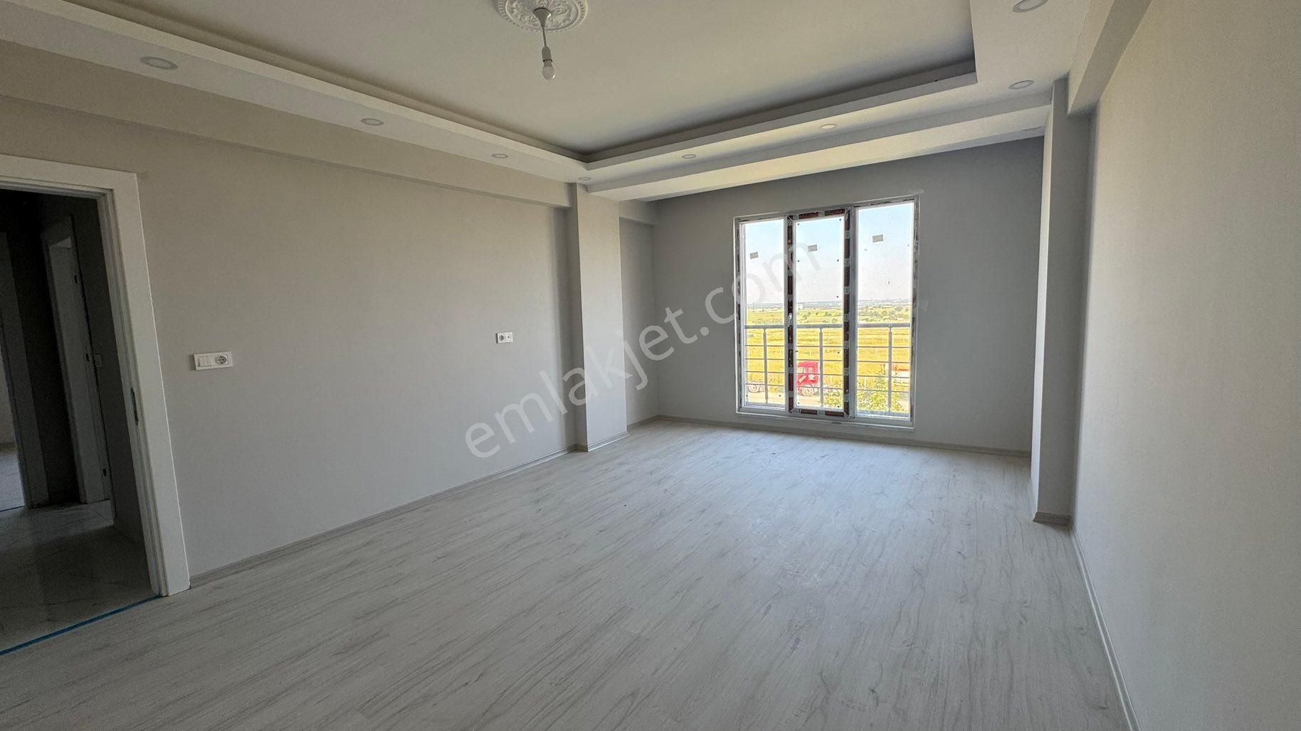 Tekirdağ Bahçelievler’de Merkezde Ara Kat 2 + 1 Daire - Görsel 2