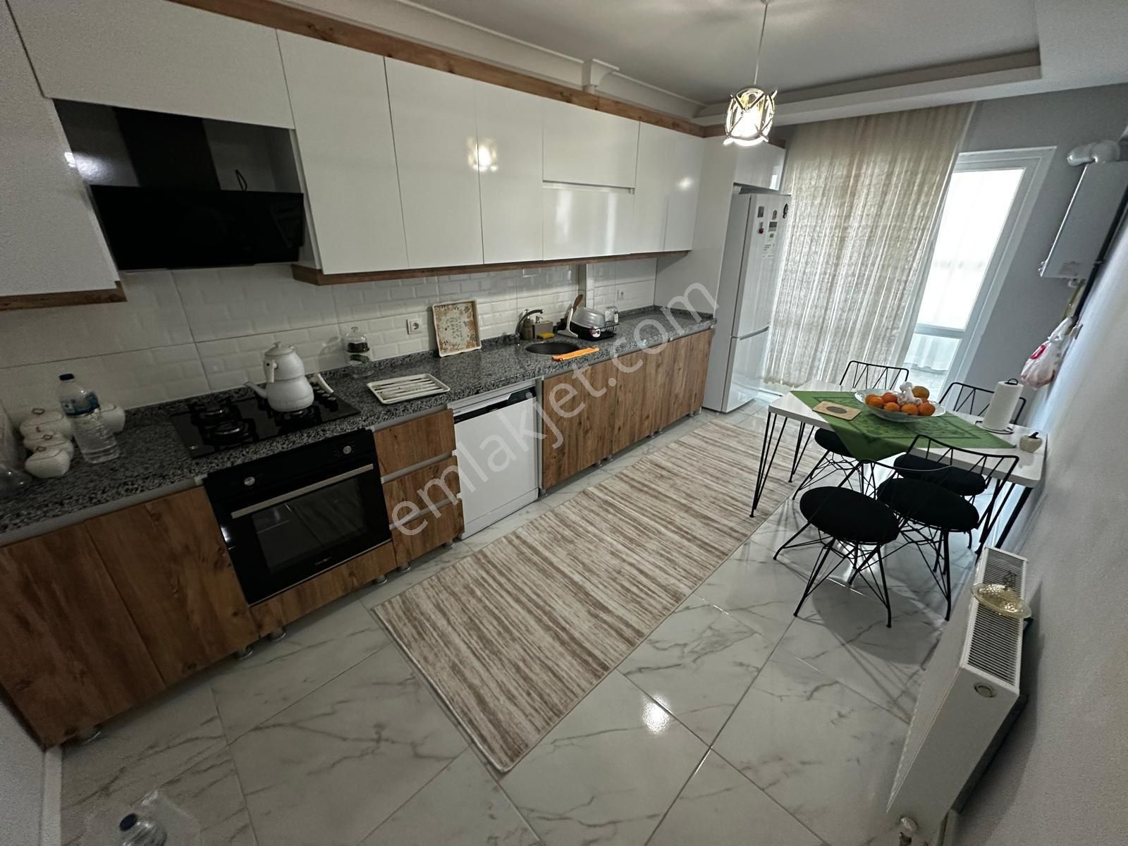Denizden Menderesin Göbeğinde Ful Yapılı Kuruş Masrafsız 3+1