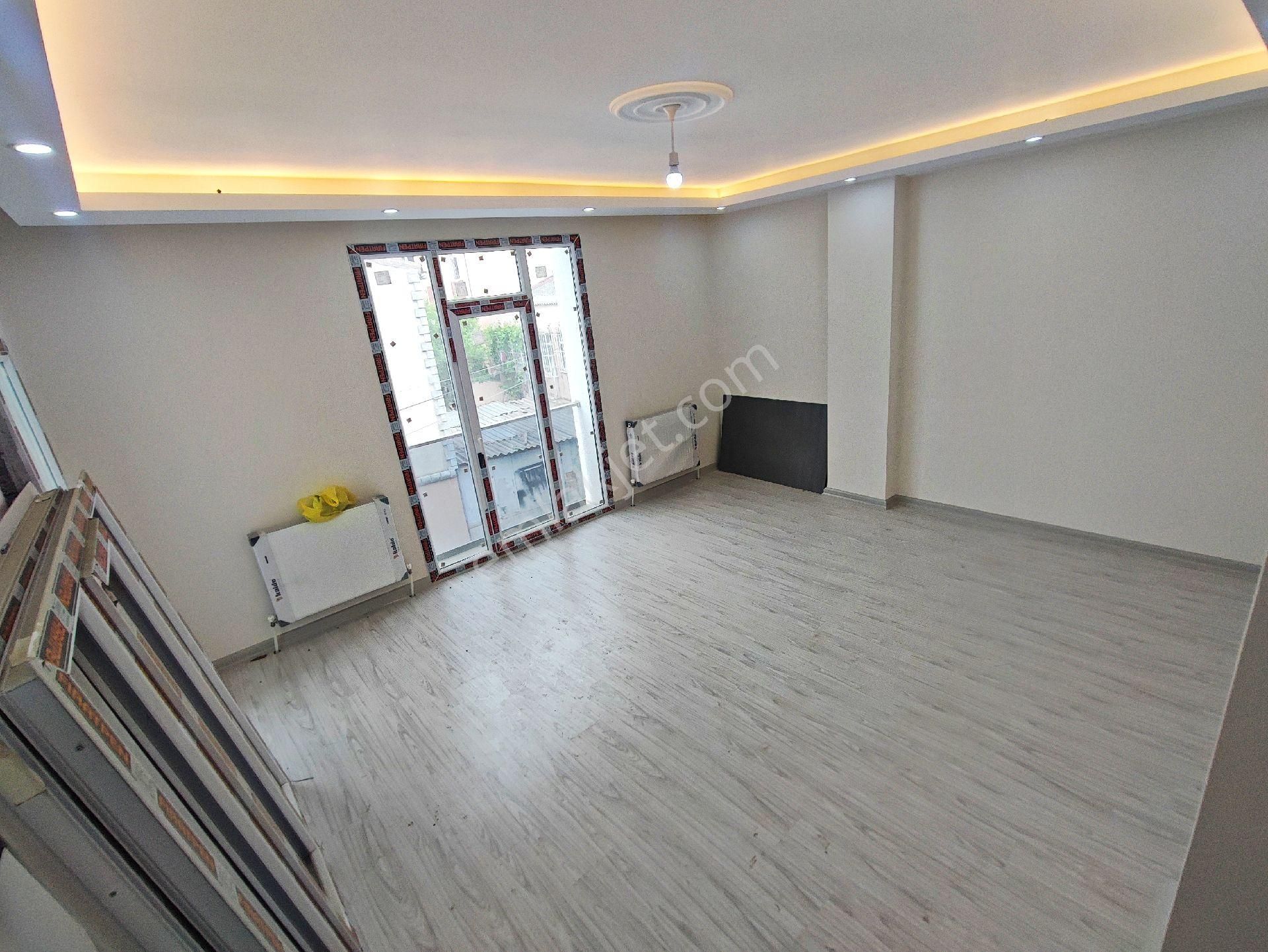 Tek Daire Üzeri Ebebeyn Banyolu Lüks Yapım 3+1 Arakat Daire