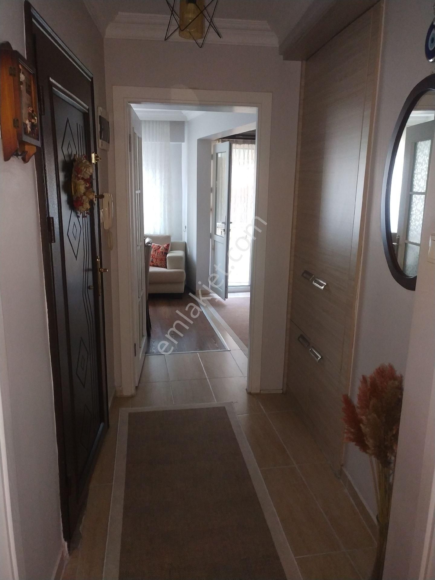 Yıldırım Selimzadede 2+1.90m 2.kat.kombili Bakımlı Daire