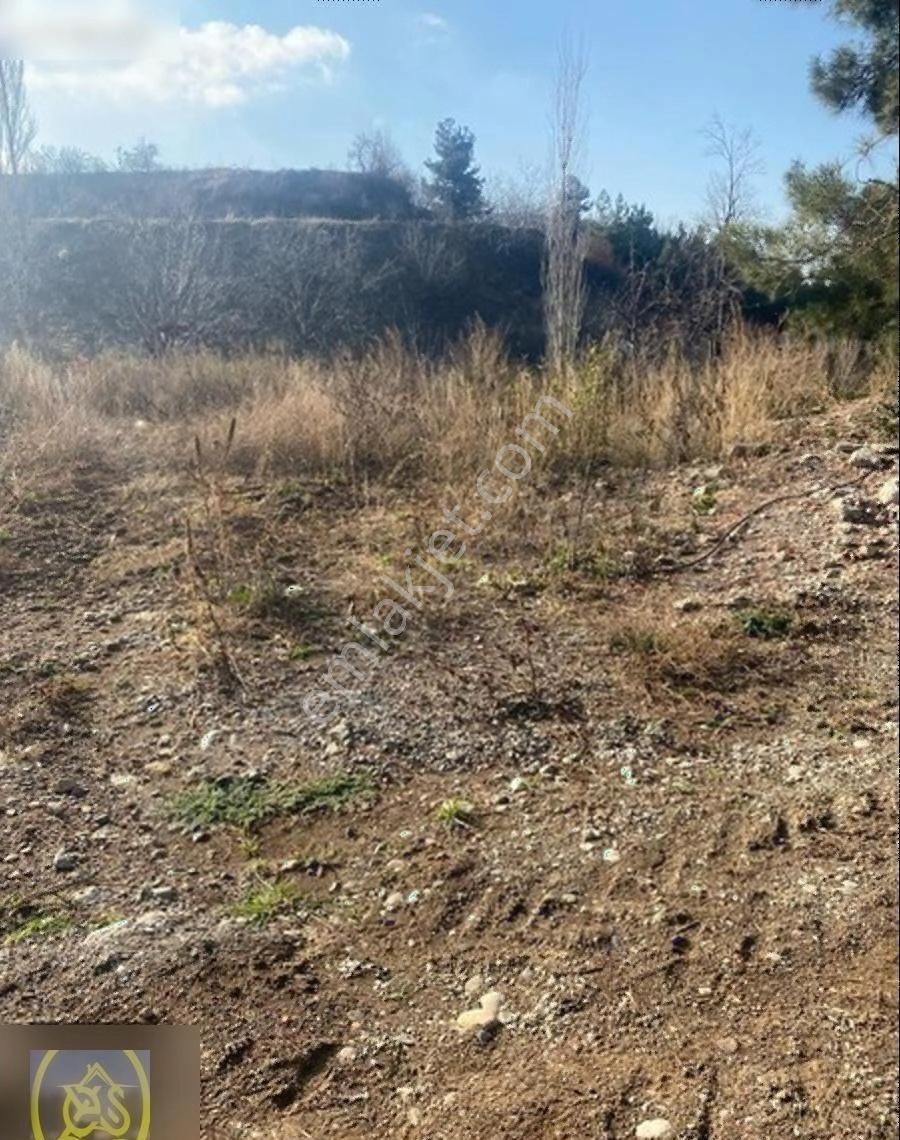 Yeşilyayla Mahallesinde Muteşem Konumda Satılık Tarla..
