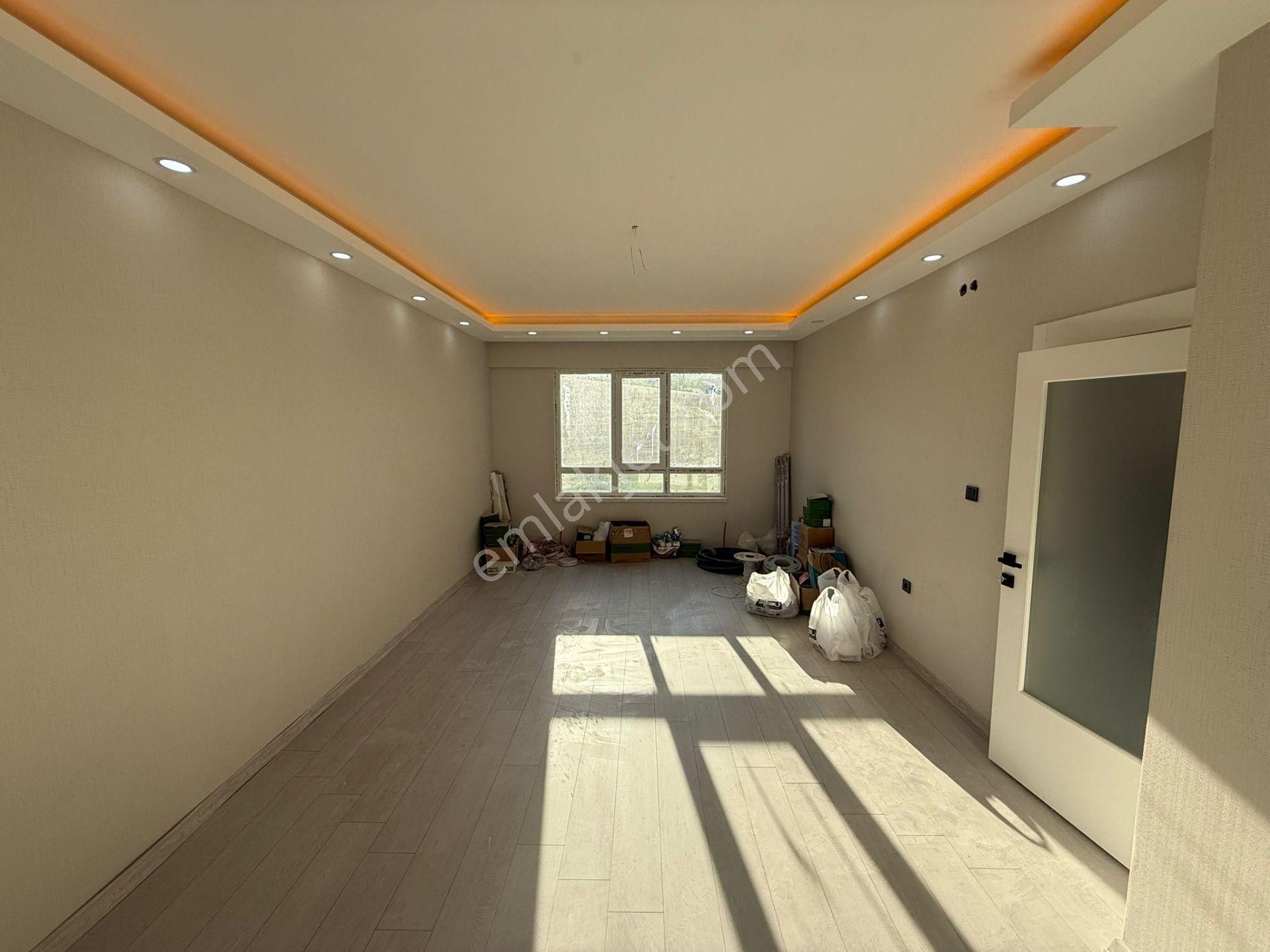 Keçiörende Geniş Kualnışlıebeveyn Banyolu Satılık Daire
