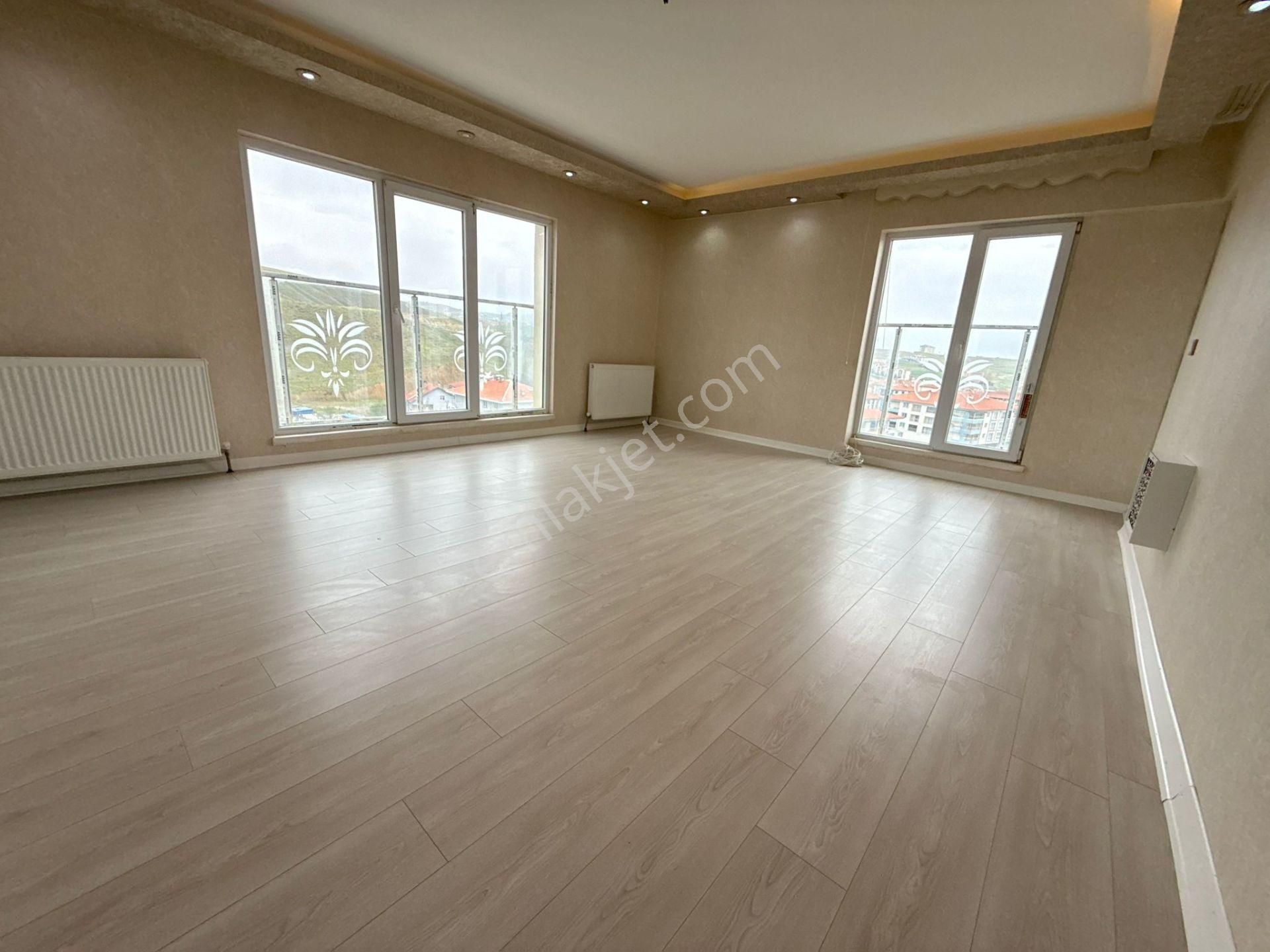 Keçiörende 3+1 Site İçinde Türk Hamamlı Cam Balkonlu Full Yapılı Daire - Görsel 4