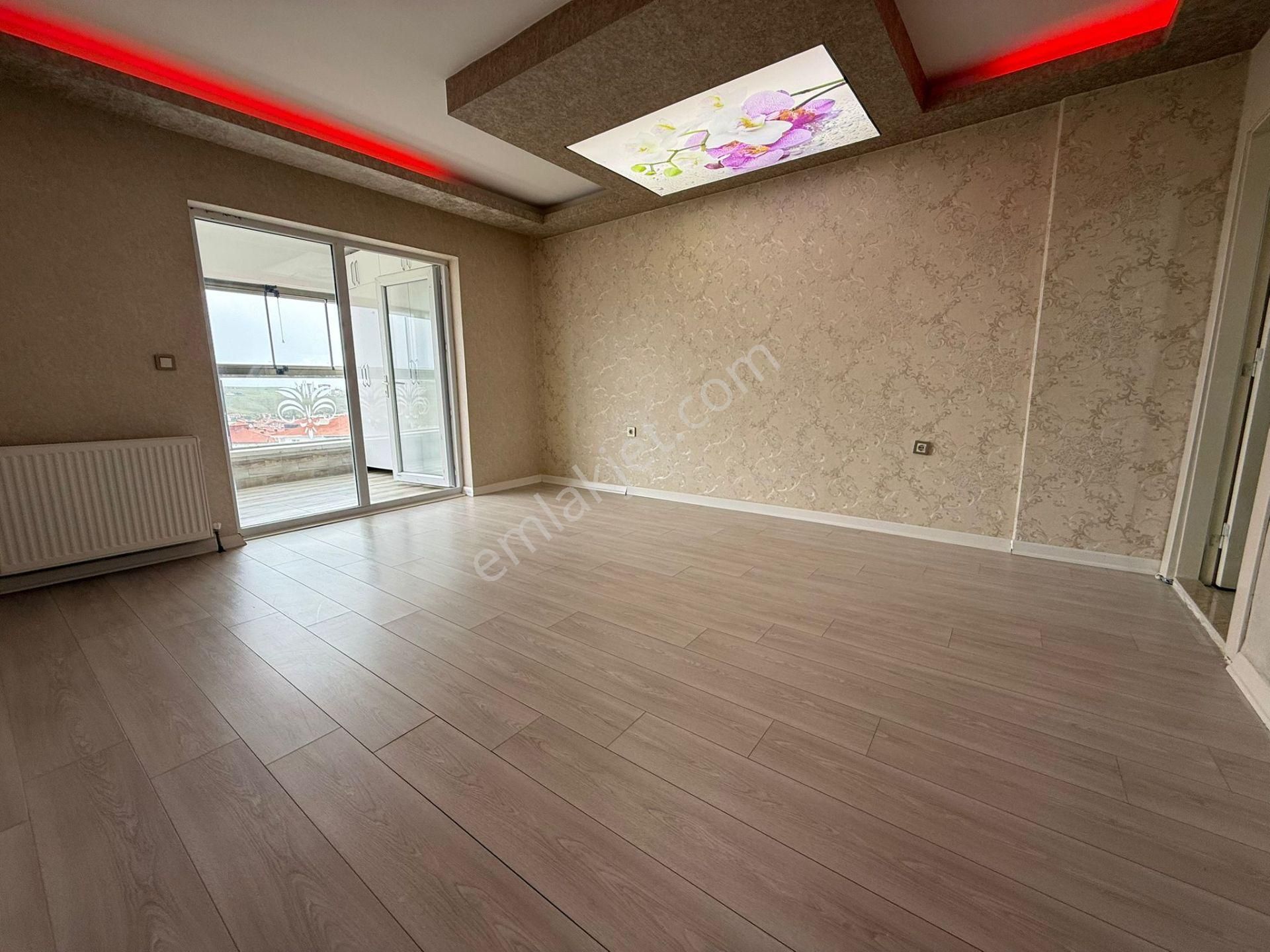 Keçiörende 3+1 Site İçinde Türk Hamamlı Cam Balkonlu Full Yapılı Daire - Görsel 10