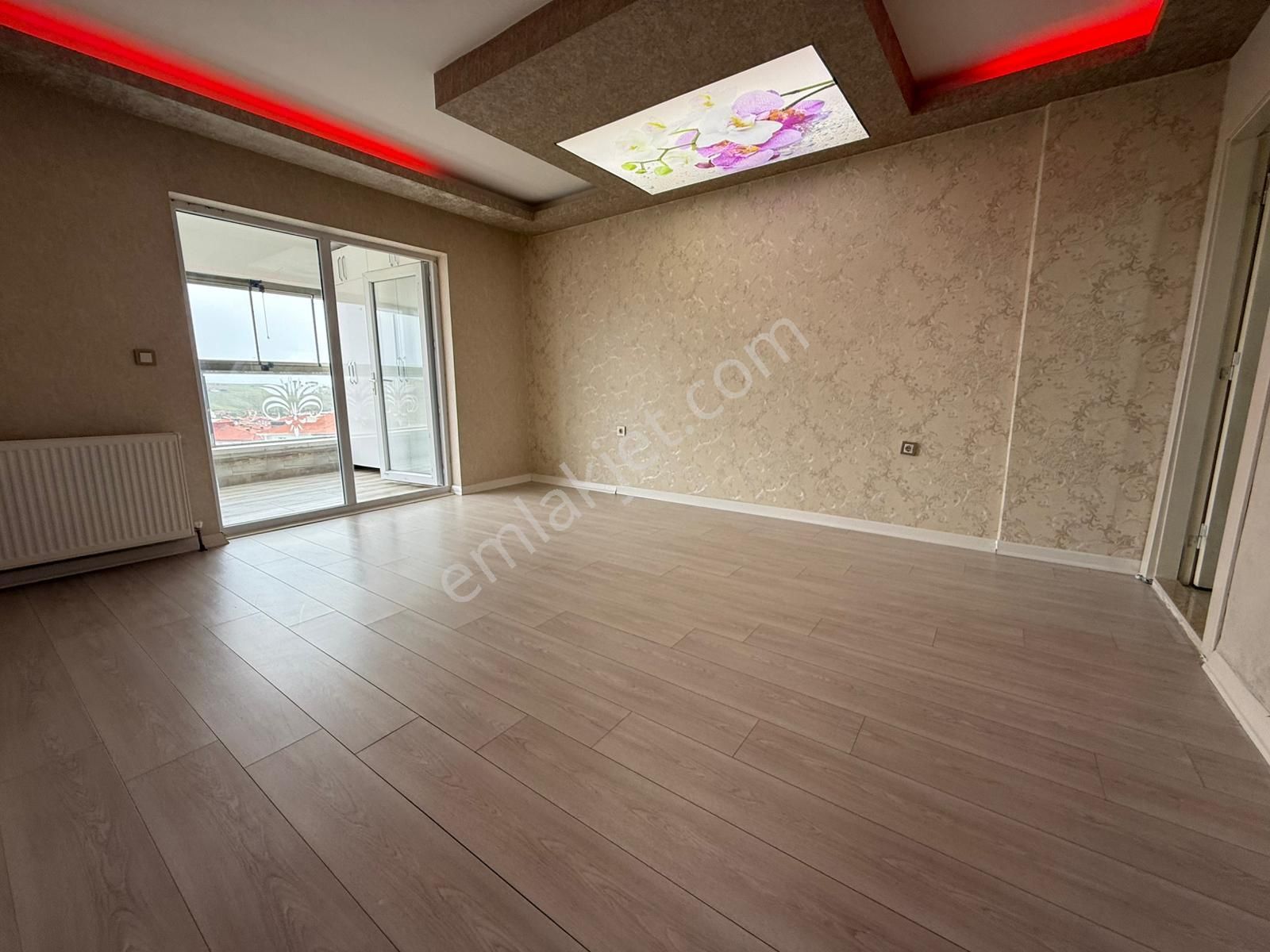 Keçiörende 3+1 Site İçinde Türk Hamamlı Cam Balkonlu Full Yapılı Daire - Görsel 12