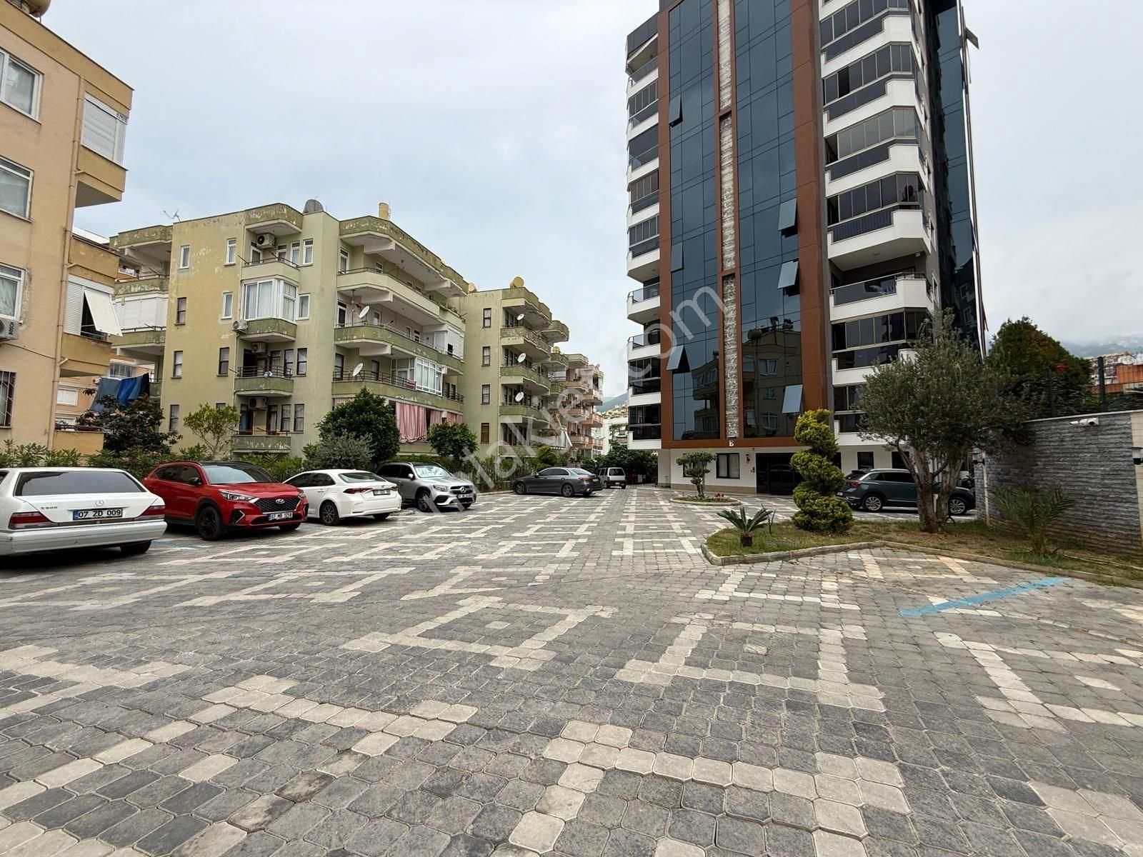 Alanya Merkez Saray Mah. Satılık 2+1 Modern Satılık Daire