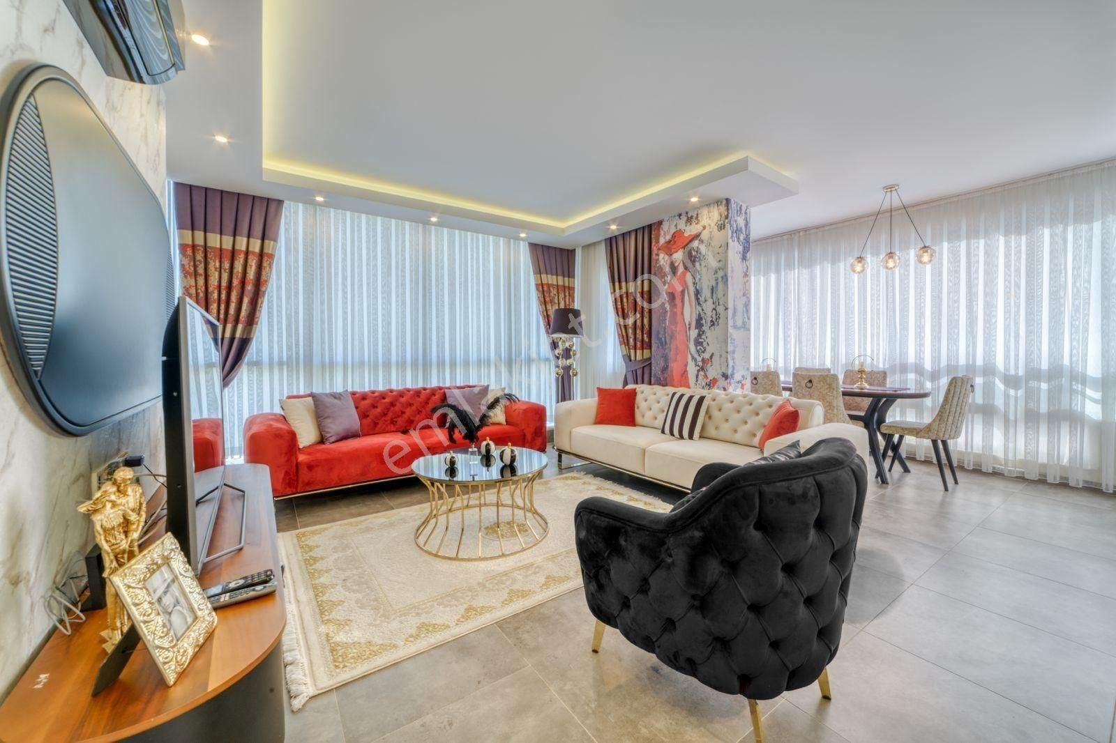 Prestijli Konumda, Cleopatra Plajı Yanında, Full Lüks Eşyalı 2+1 Daire!