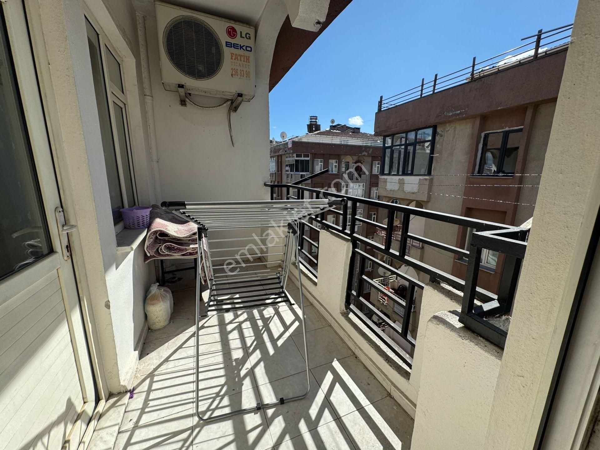 Orman Park Yanında Park Orman Manzaralı Teraslı Ve Dublex Satılık Daire