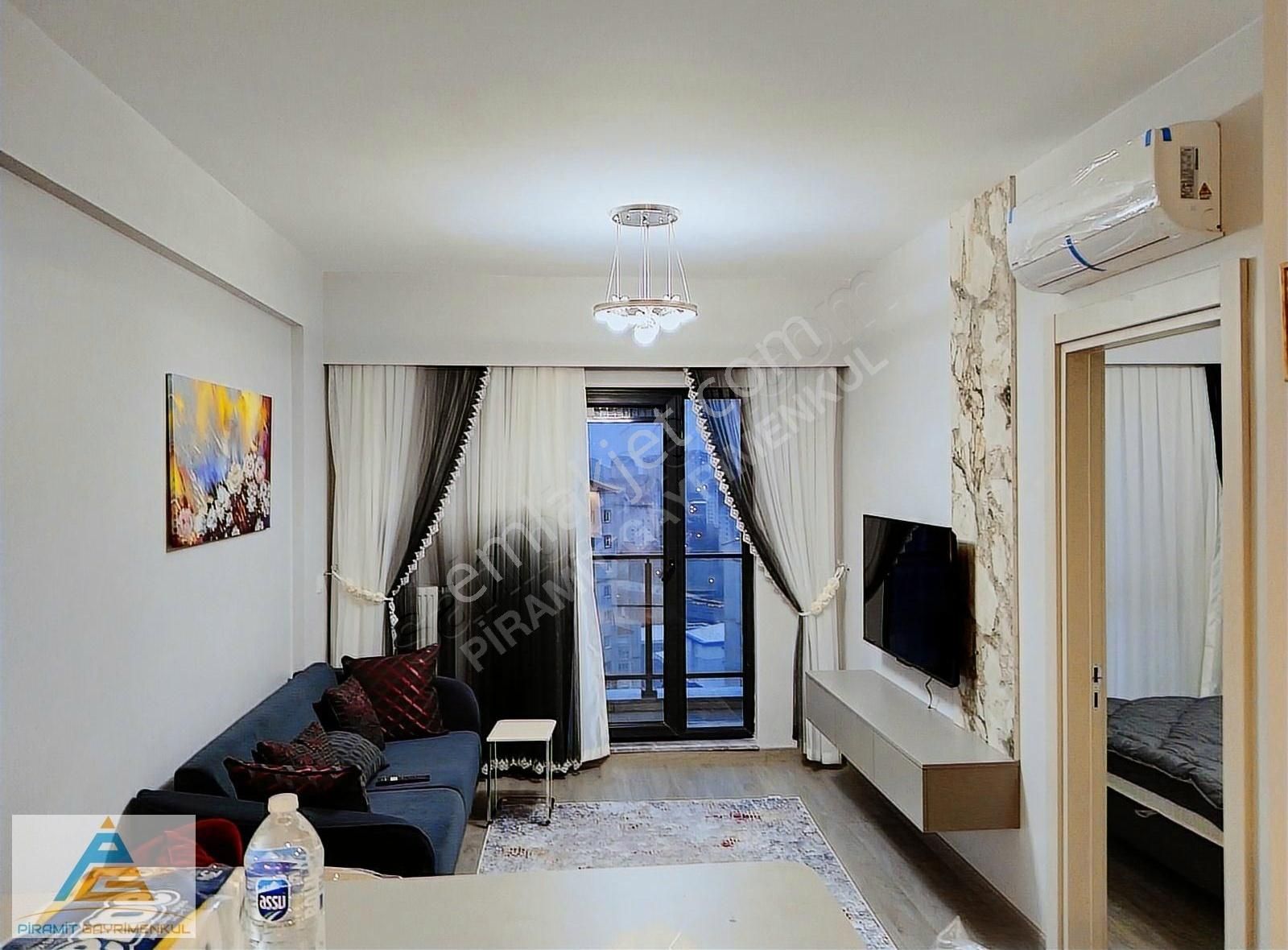 Piramit Emlaktan Fuzul Avrasya Sitesinde Eşyalı Satılık 1+1