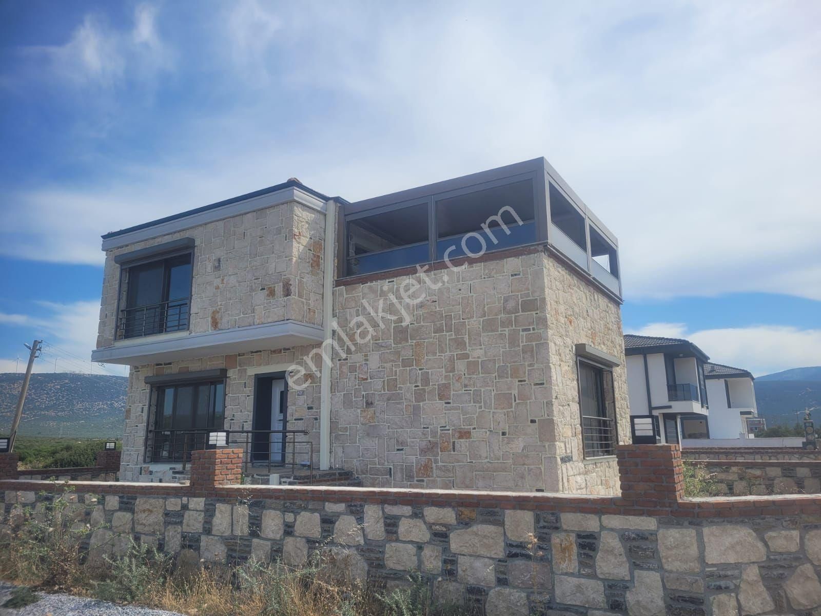 Dıdım De Satılık Tas Villa 2 + 2 Mustakıl Yenı Yapı