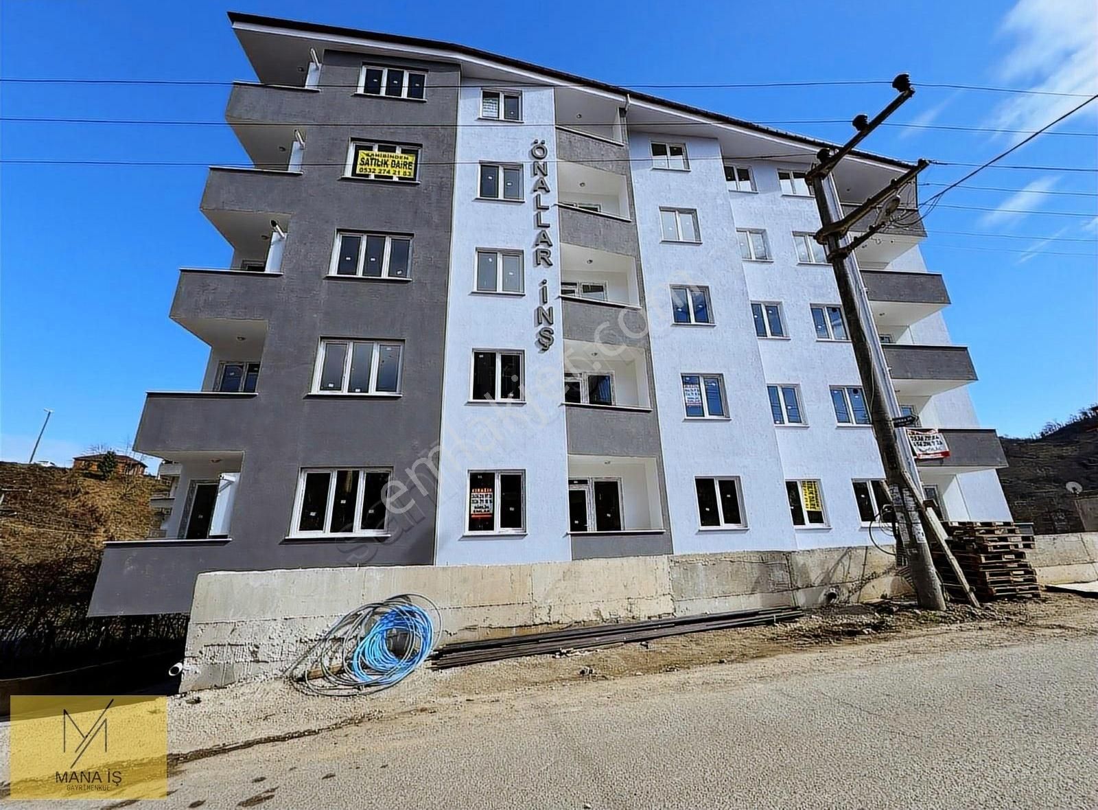 Mana İş Gayrimenkulden Aksu Mahallesinde Kiralık 1+1 Daire