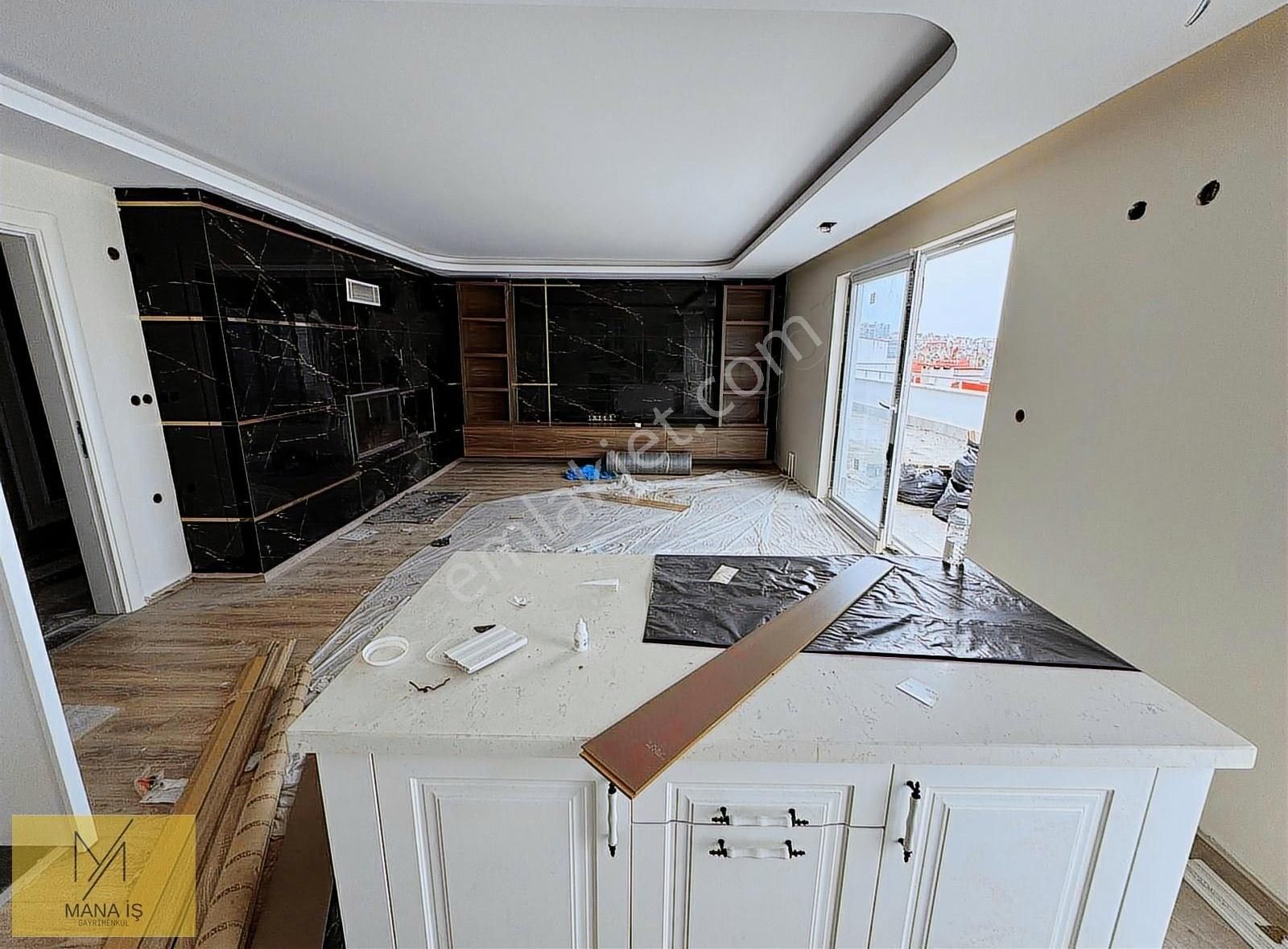 Mana İş Gayrimenkulden 4+1 Deniz Manzaralı Özel Yapım Daire